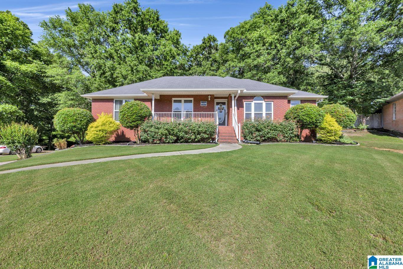 Morris, AL 35116,8438 WARWICK DRIVE