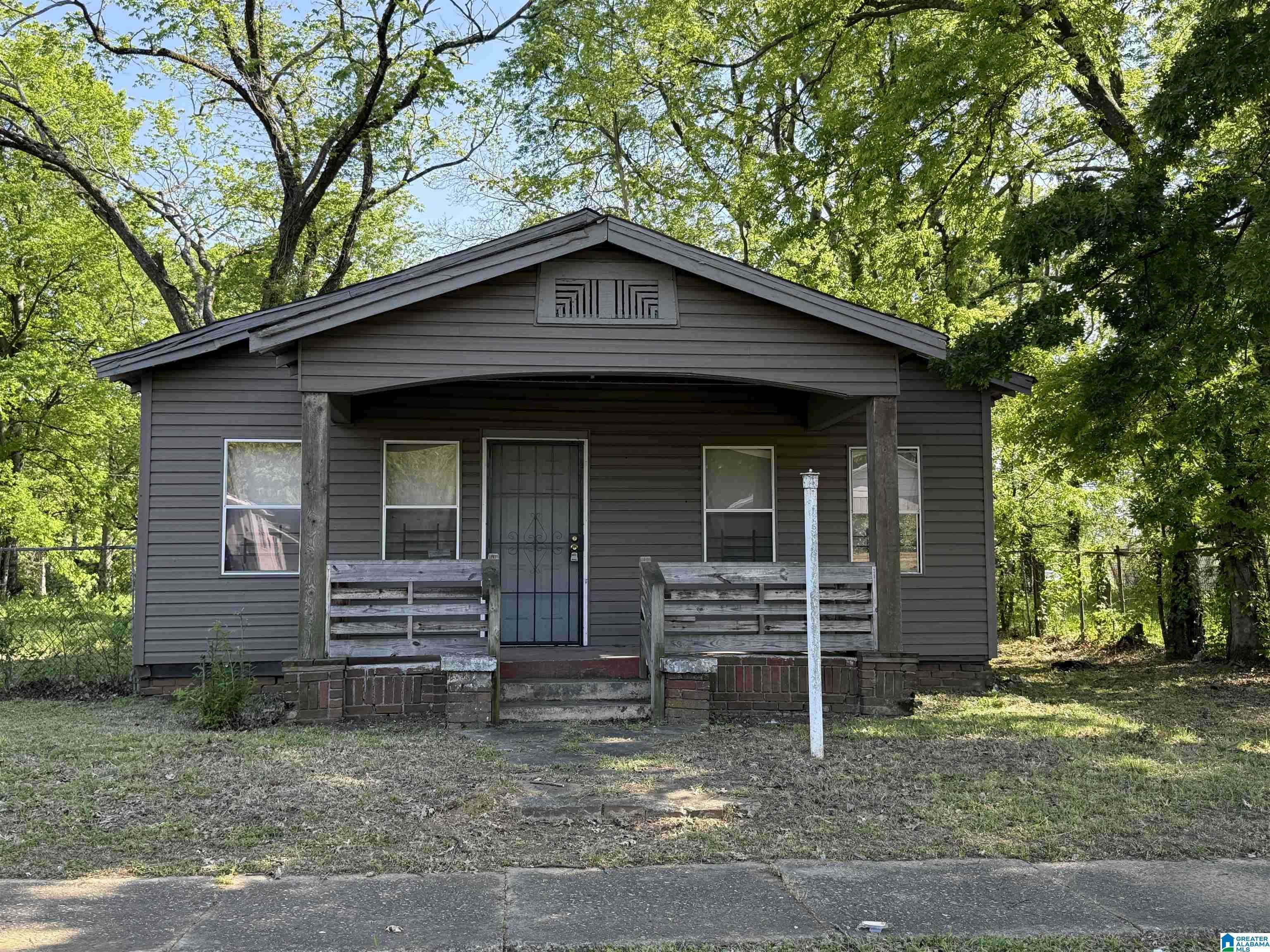 Birmingham, AL 35204,213 4TH TERRACE N