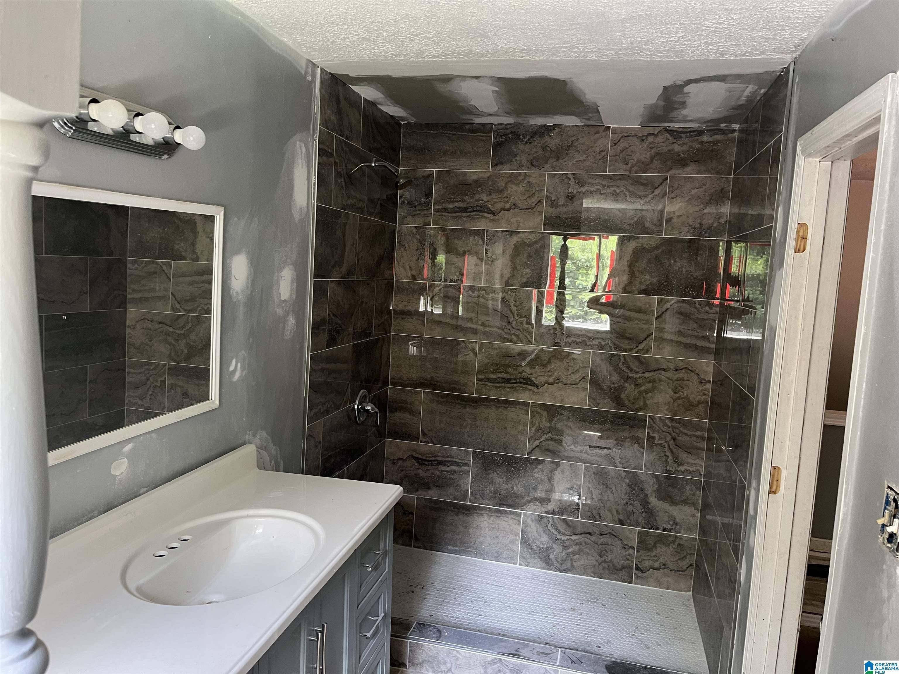 Pinson, AL 35126,5162 WILLOW RIDGE LANE