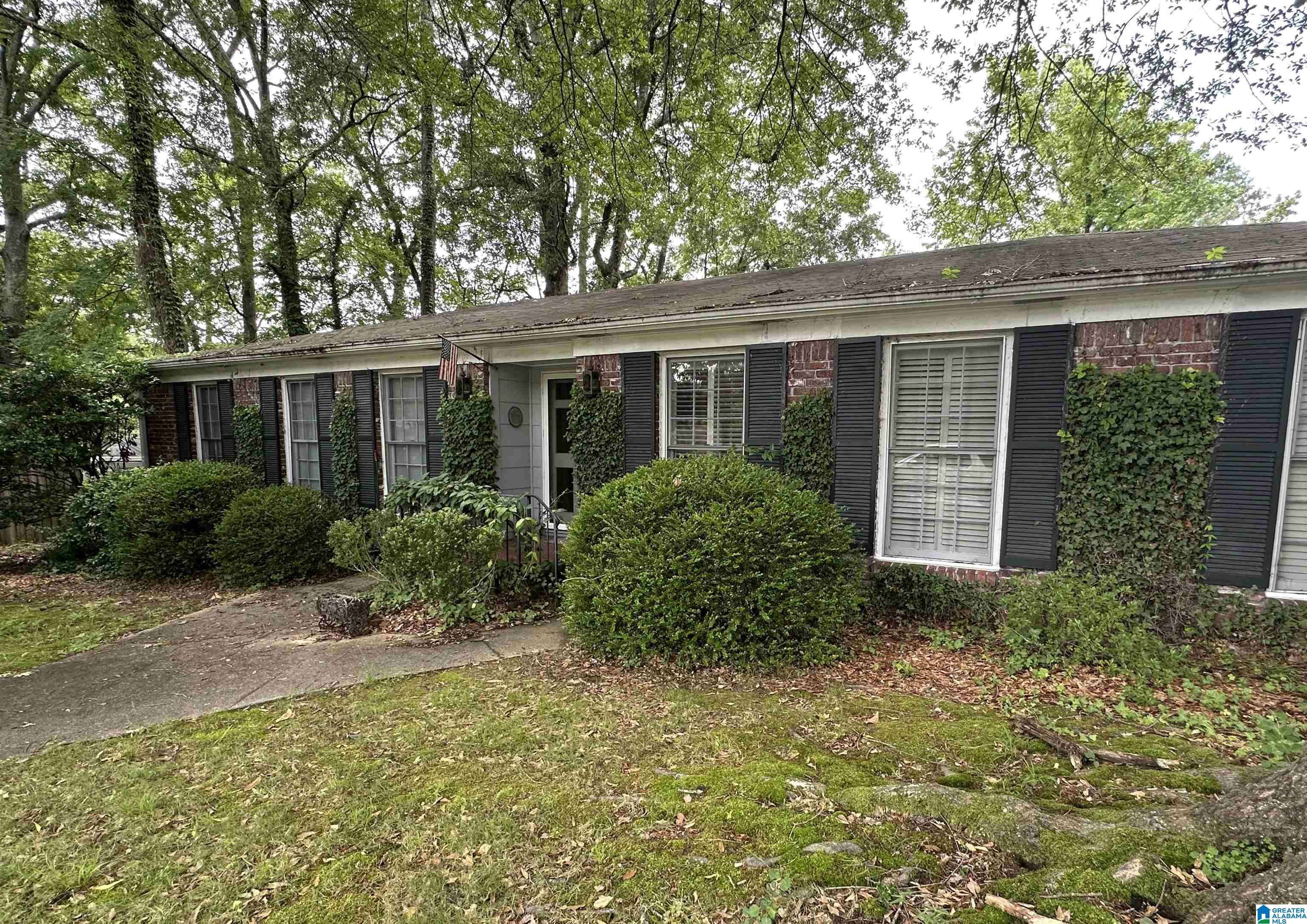 Birmingham, AL 35213,400 SHILOH CIRCLE