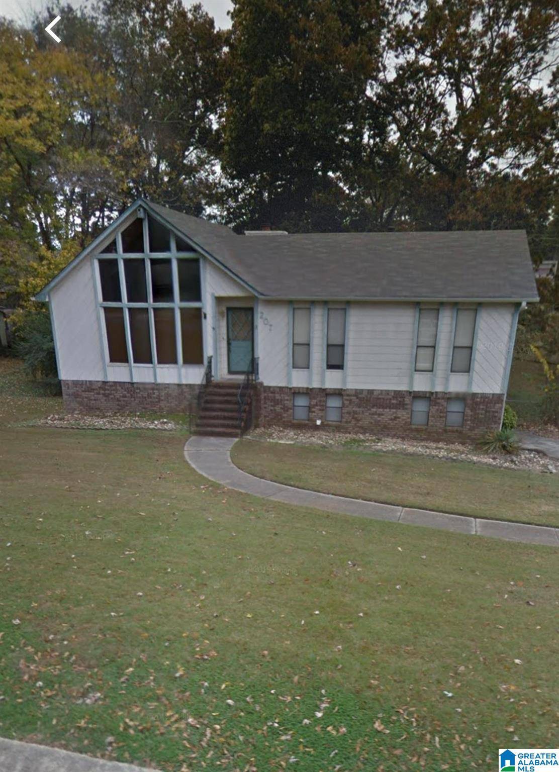 Pleasant Grove, AL 35127,207 11TH PLACE