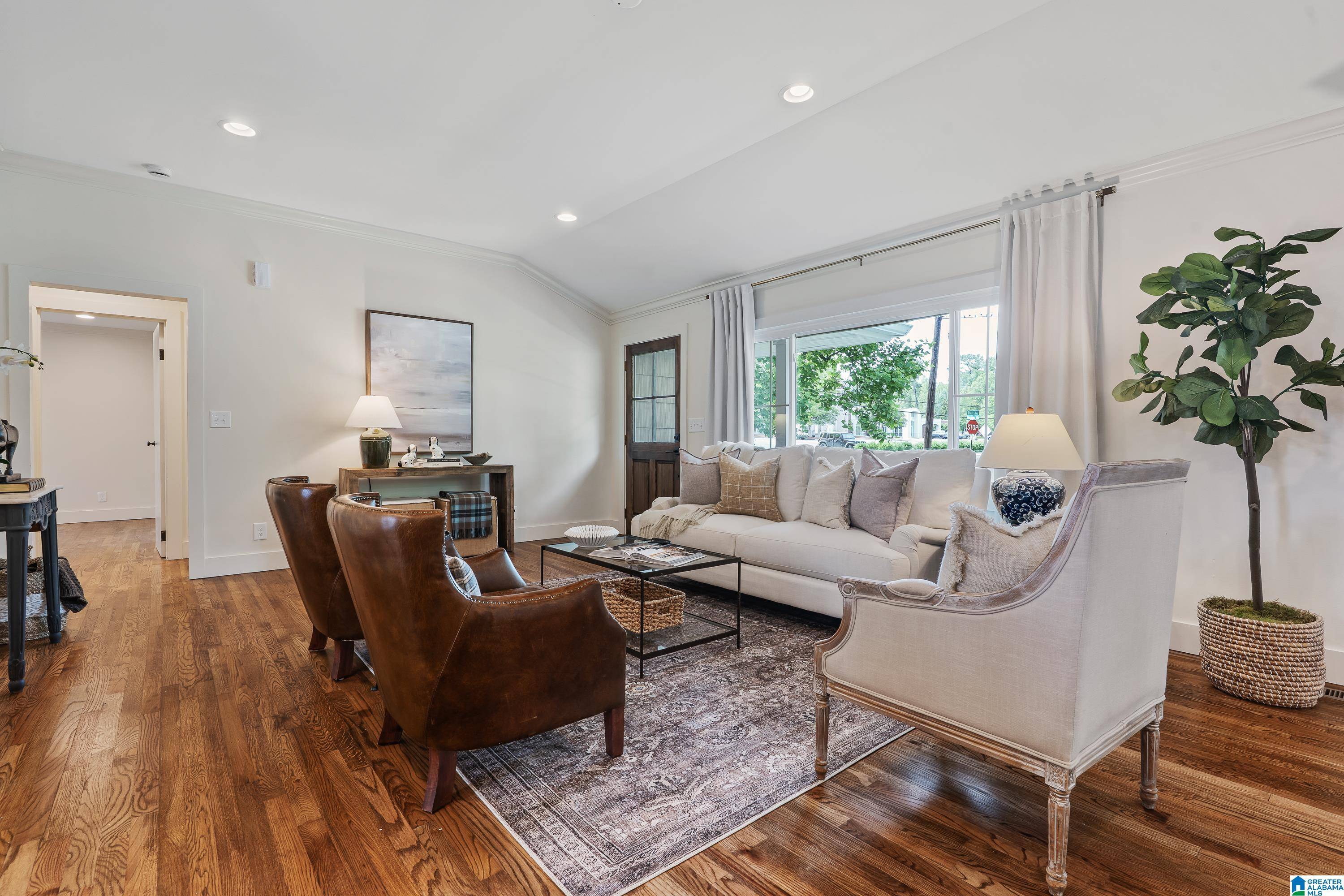 Hoover, AL 35226,449 PARK AVENUE