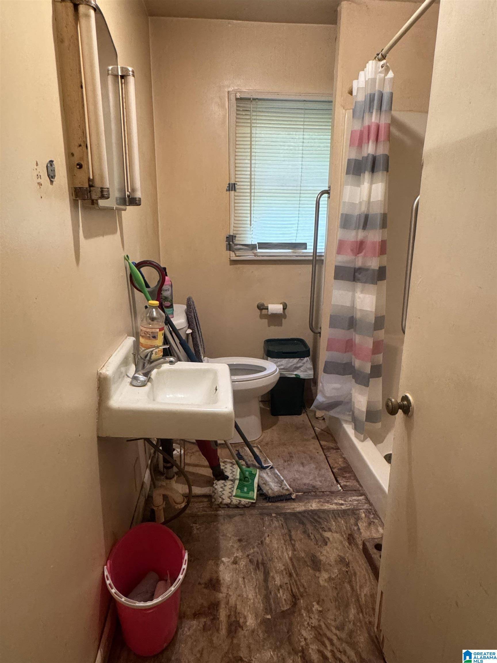 Remlap, AL 35133,9709 MIZE ROAD