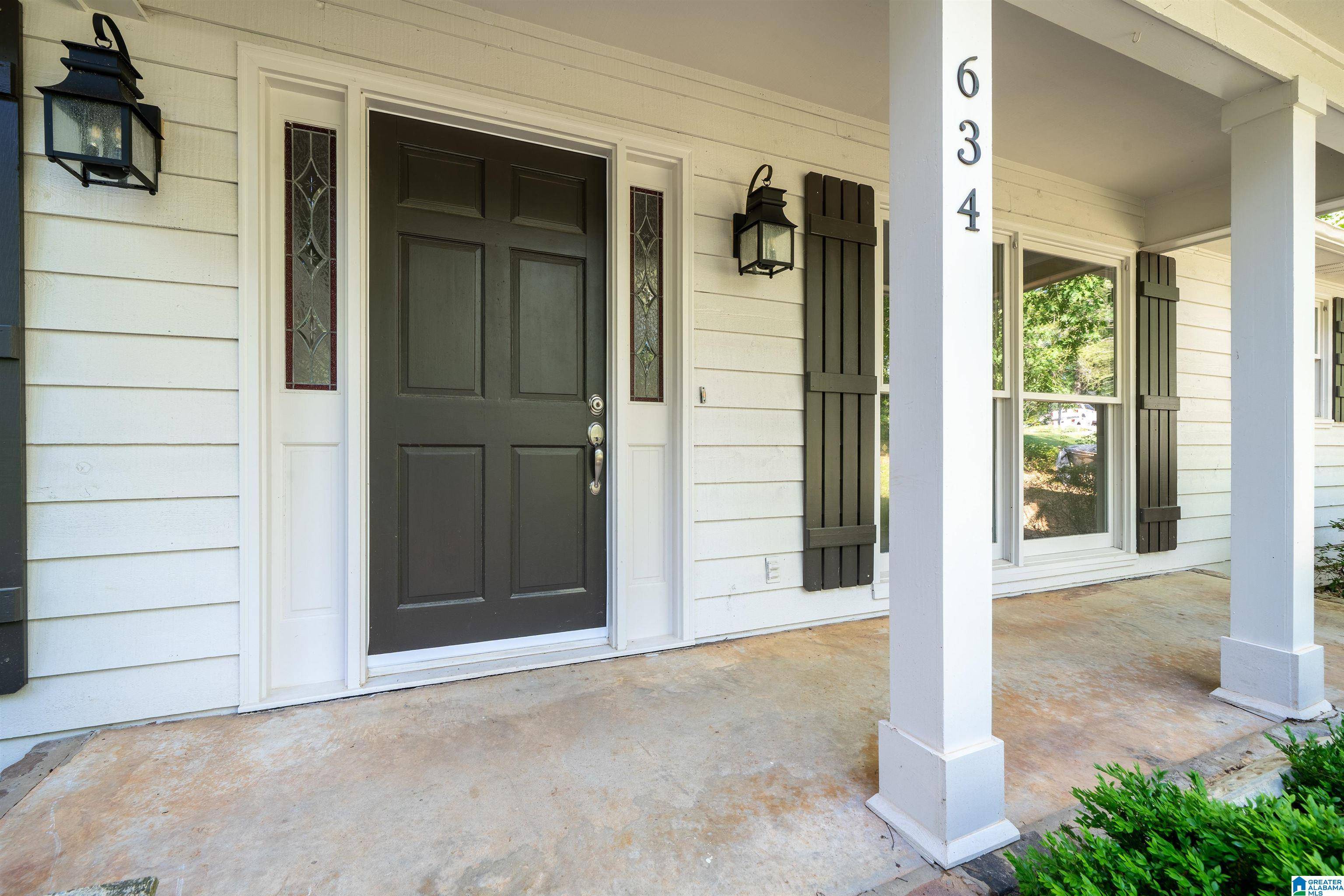 Trussville, AL 35173,634 MERMONT CIRCLE
