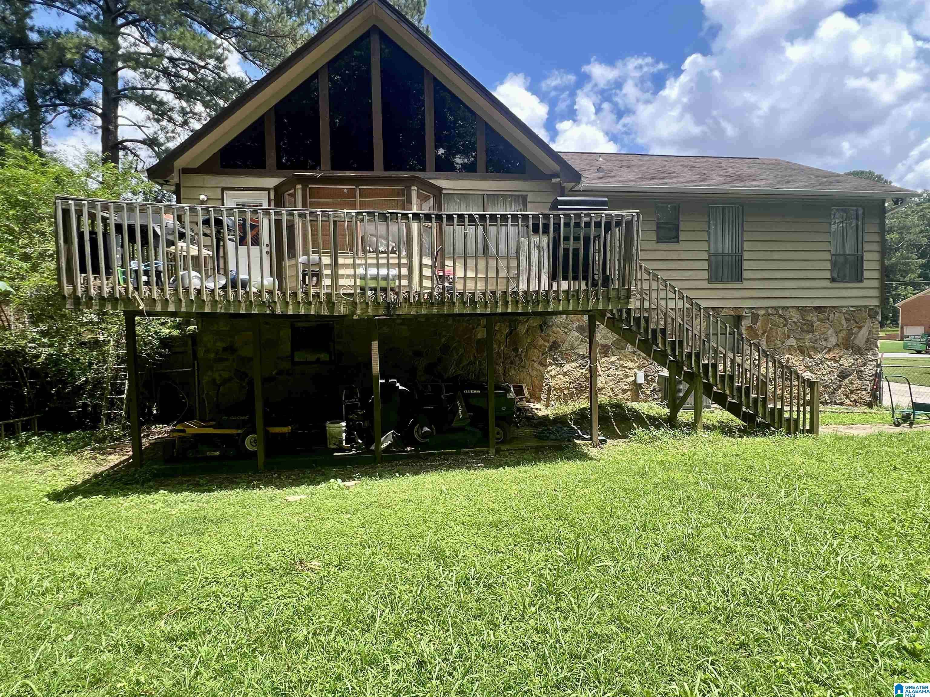 Pleasant Grove, AL 35127,1002 4TH TERRACE