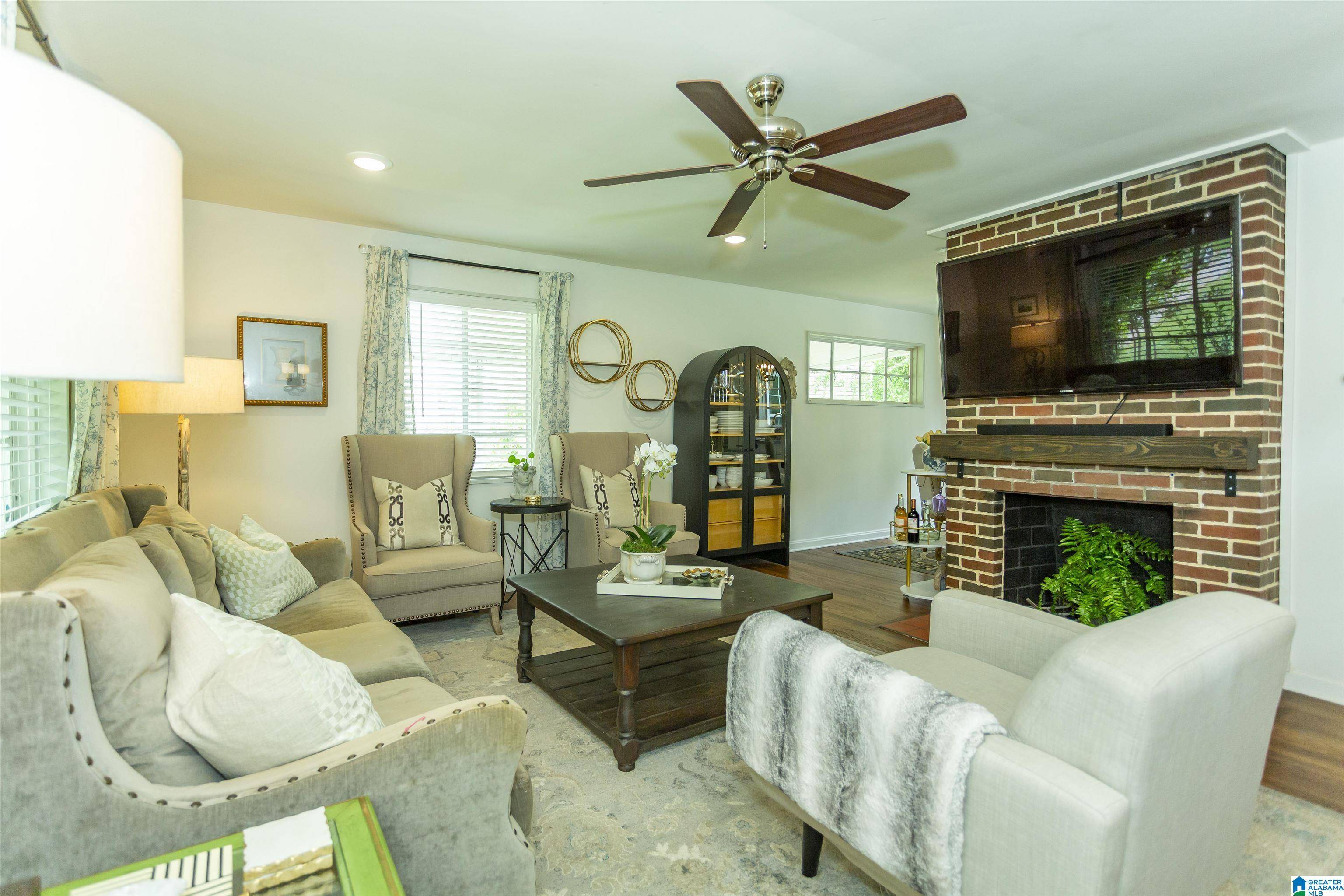 Birmingham, AL 35213,1413 CRESTHILL ROAD