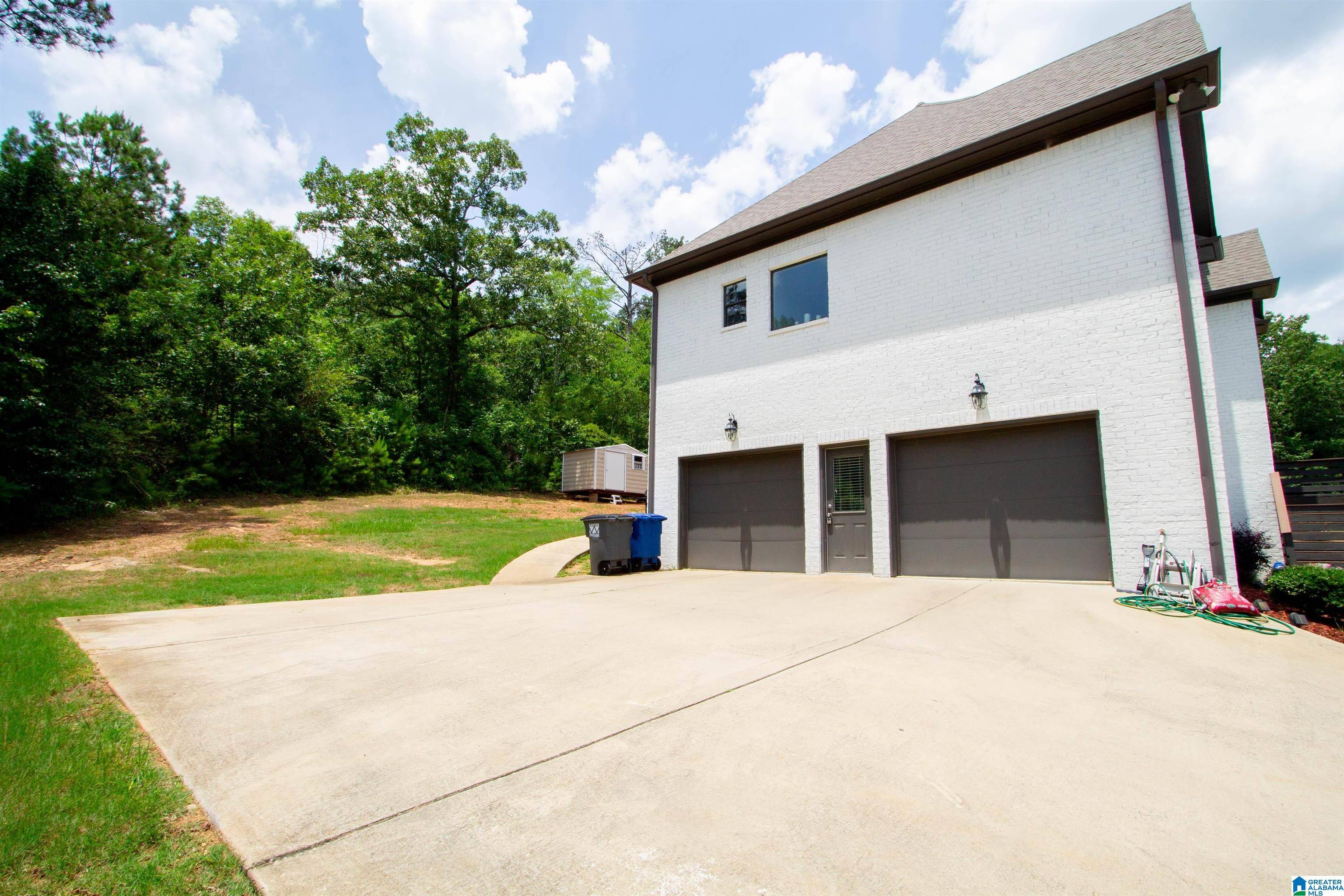 Helena, AL 35022,524 STERLING LAKES WAY