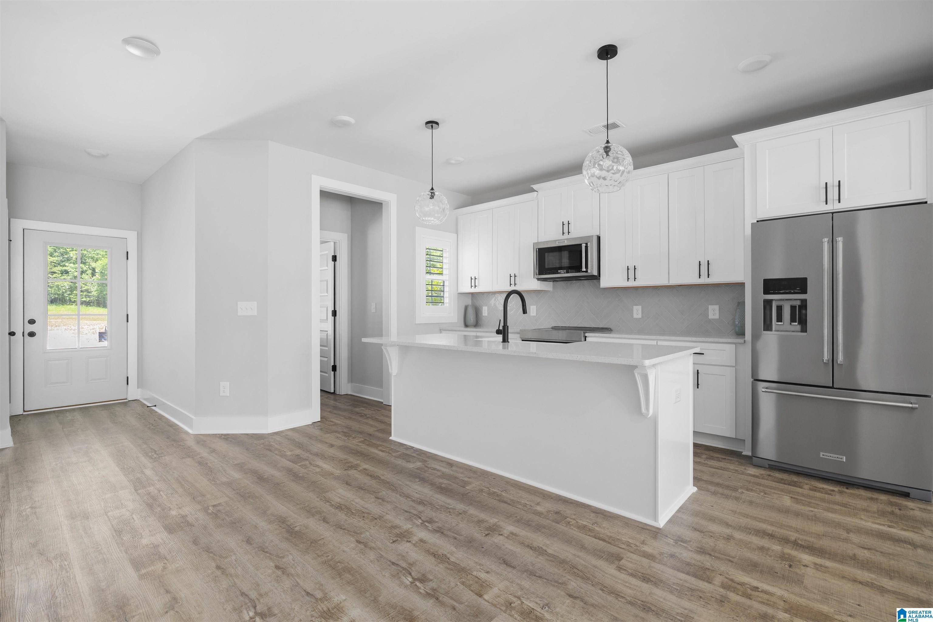 Calera, AL 35040,350 SHILOH CREEK DRIVE