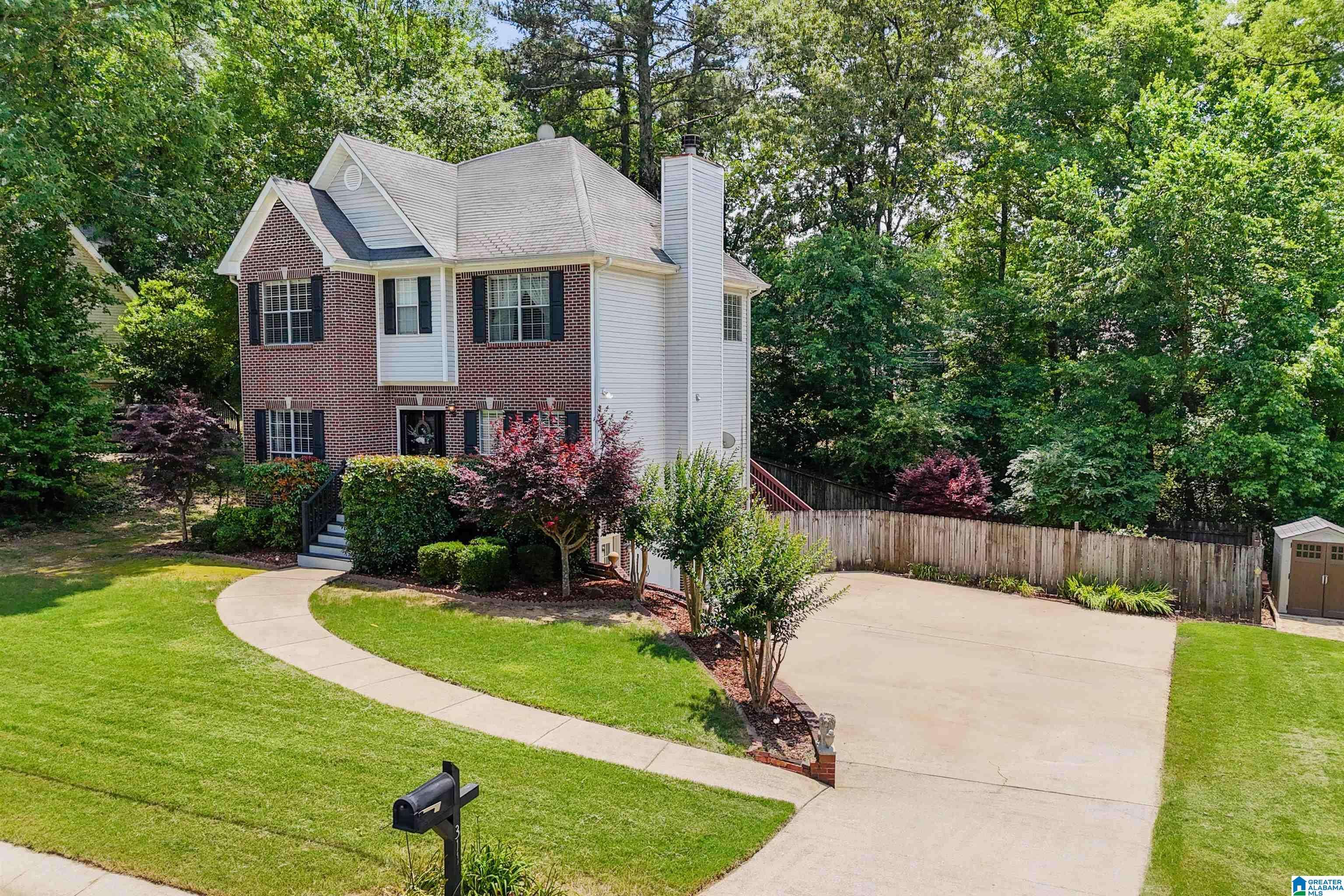 Chelsea, AL 35043,311 HUNTER HILLS CIRCLE