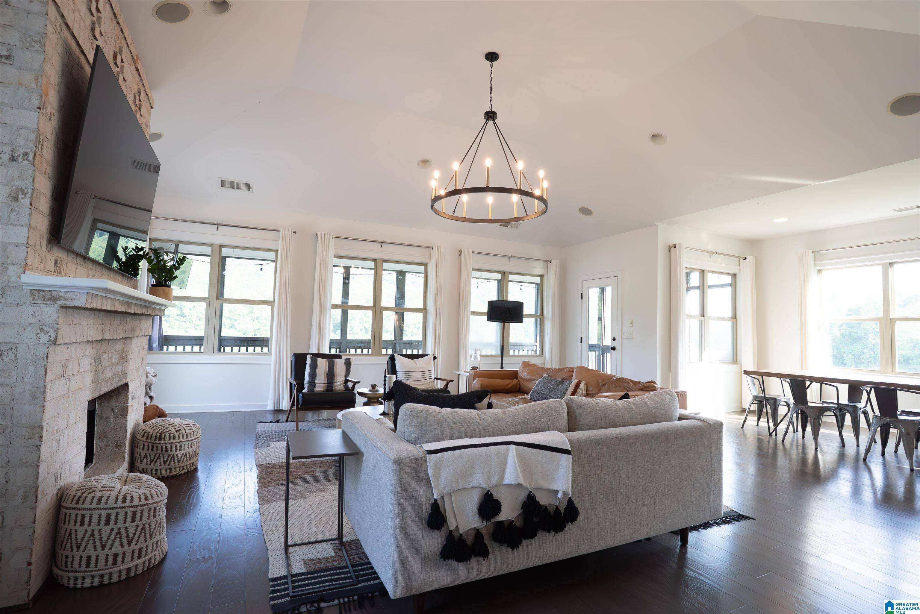 Trussville, AL 35173,5255 KATE COVE