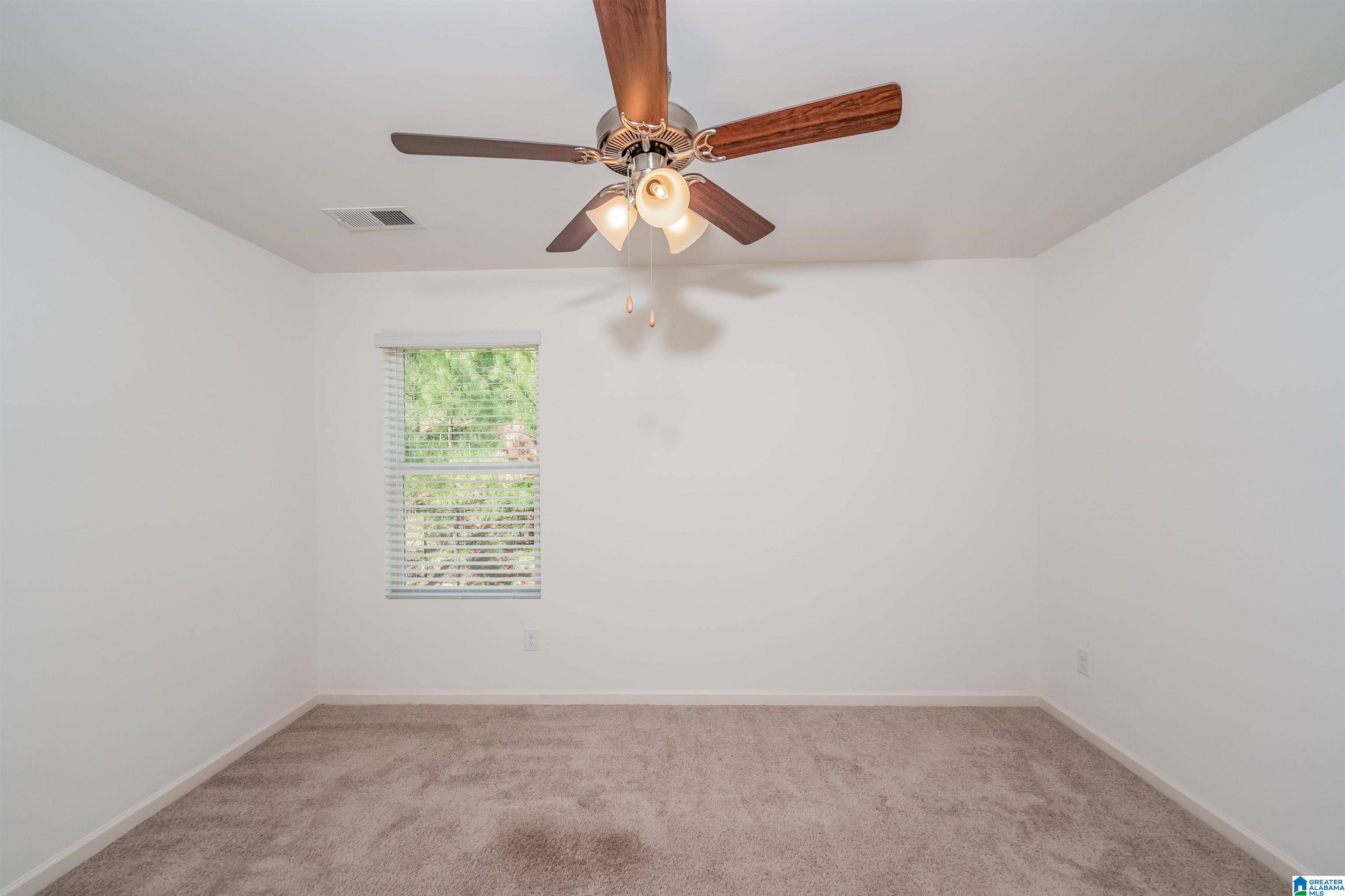 Leeds, AL 35094,948 VALLEY CIRCLE