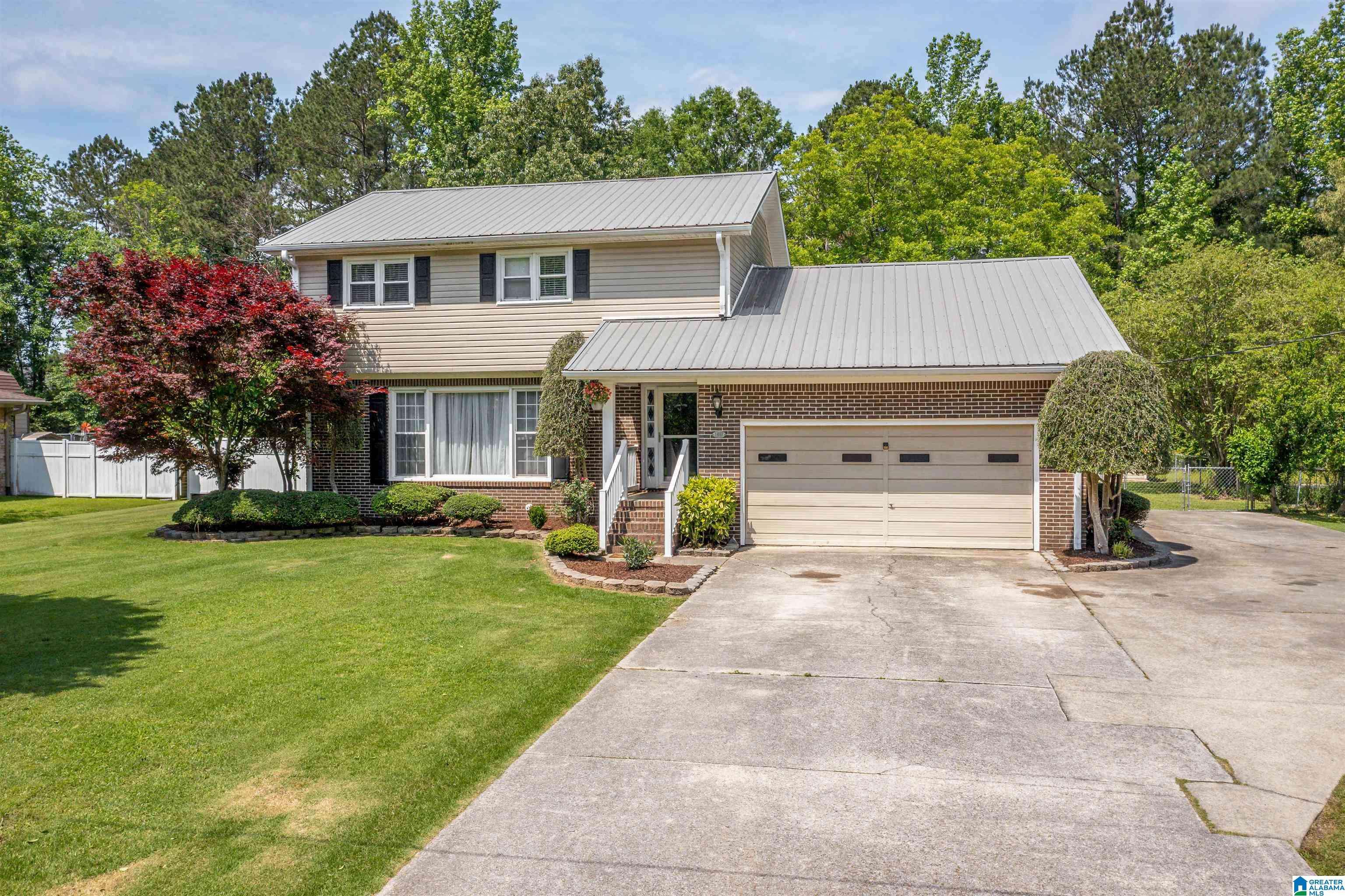 Gadsden, AL 35905,1417 COVE CREEK DRIVE