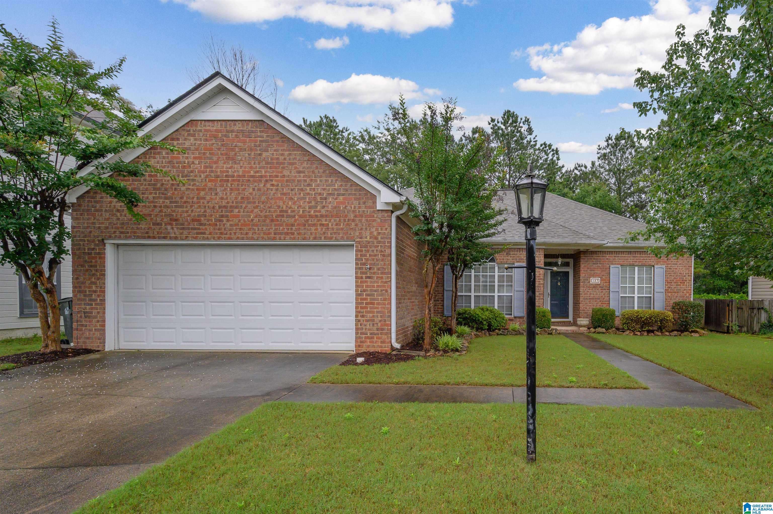 Pelham, AL 35124,127 CRESTMONT LANE