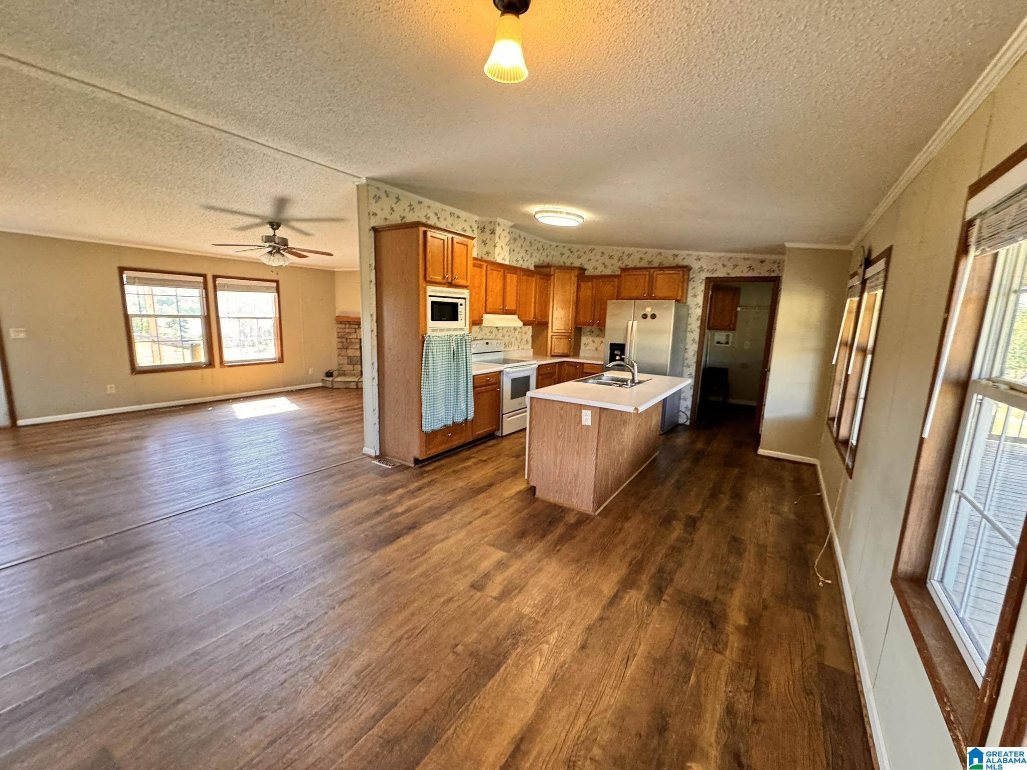 Ashville, AL 35953,11791 SHOAL CREEK DRIVE