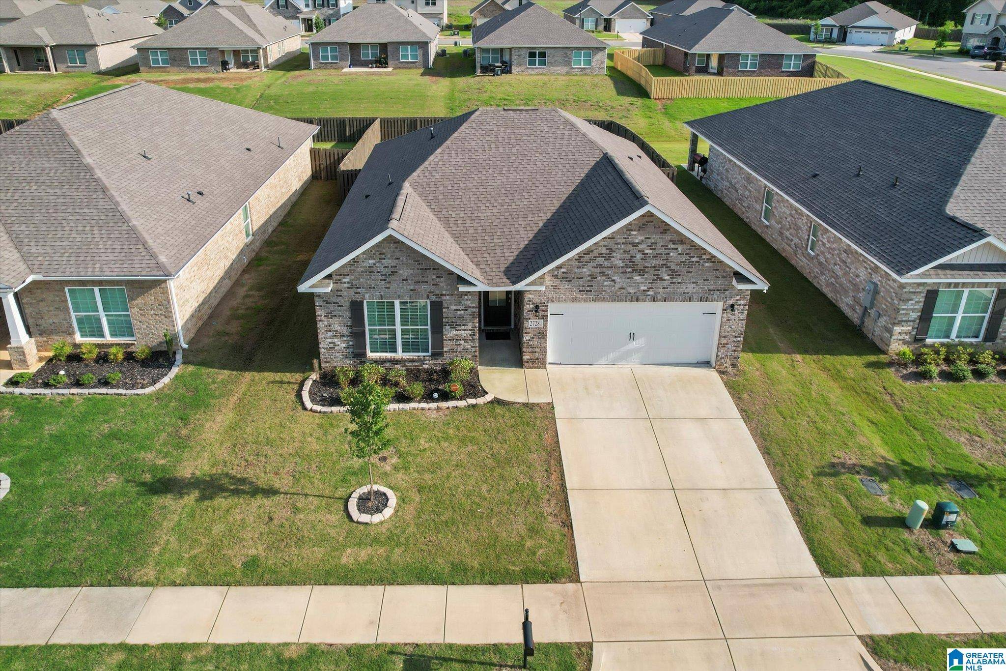 Athens, AL 35613,27281 MCKENNA DRIVE