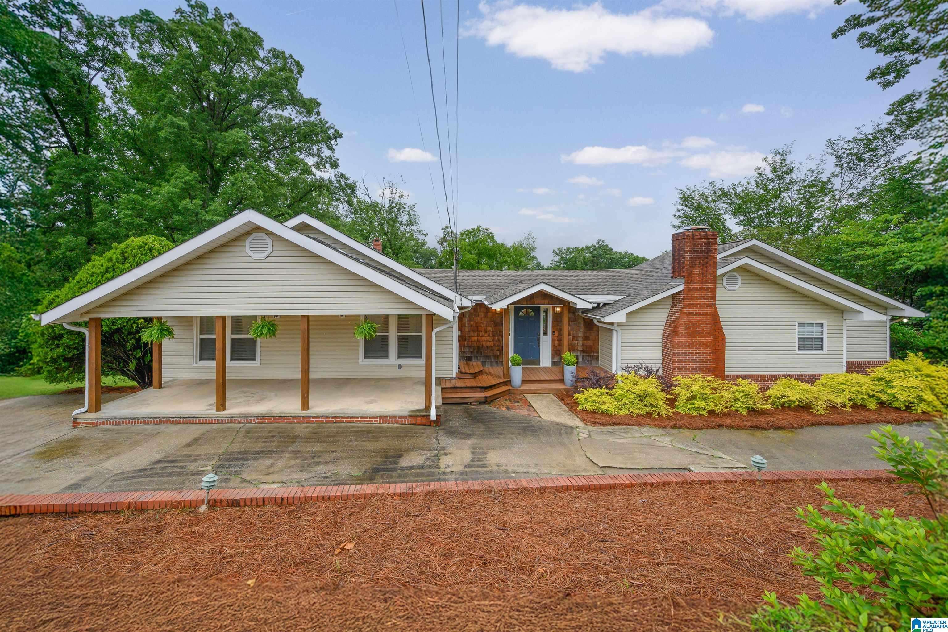 Vestavia Hills, AL 35216,2405 JACOBS ROAD