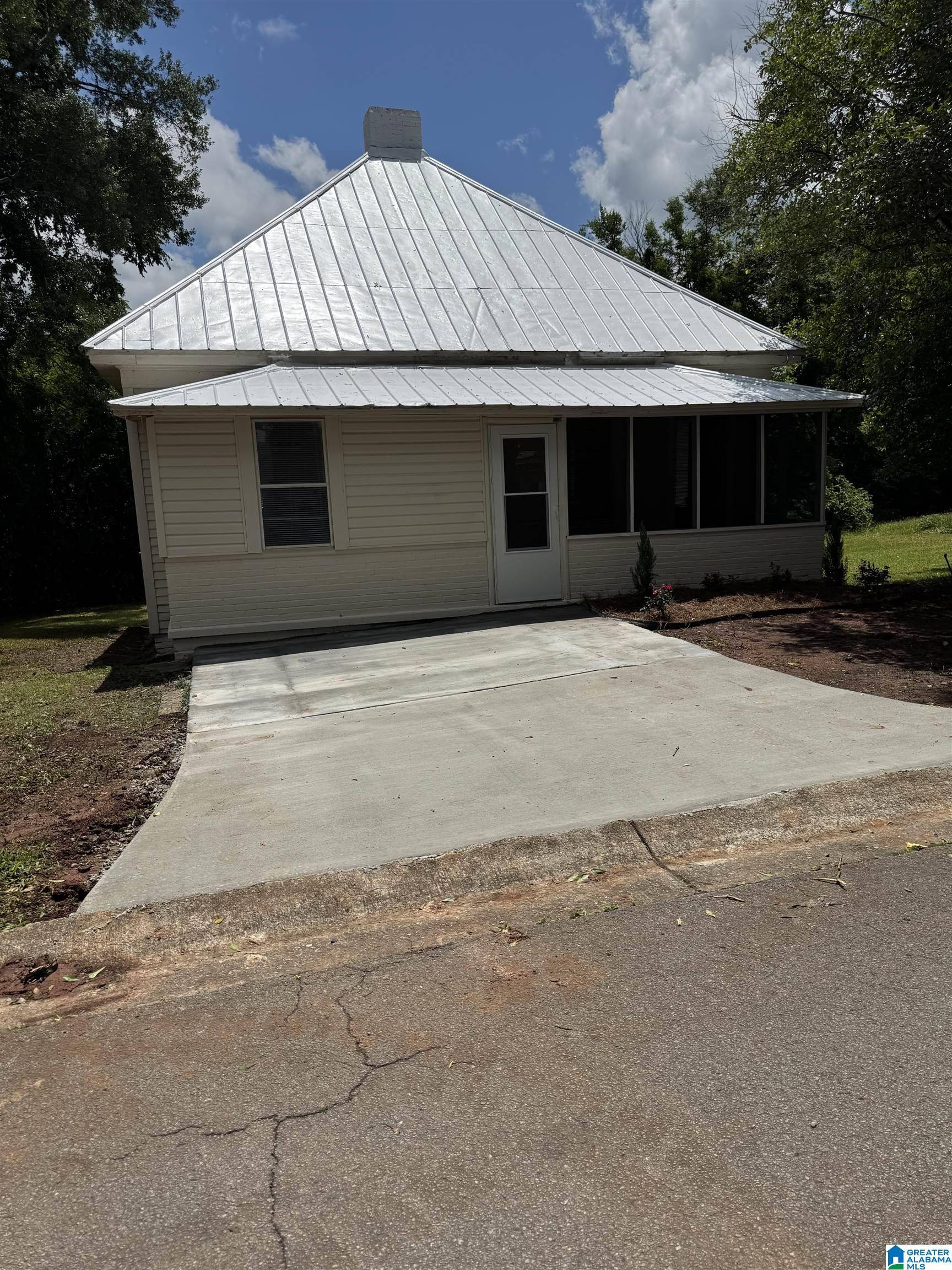 Bessemer, AL 35020,1121 AVENUE I