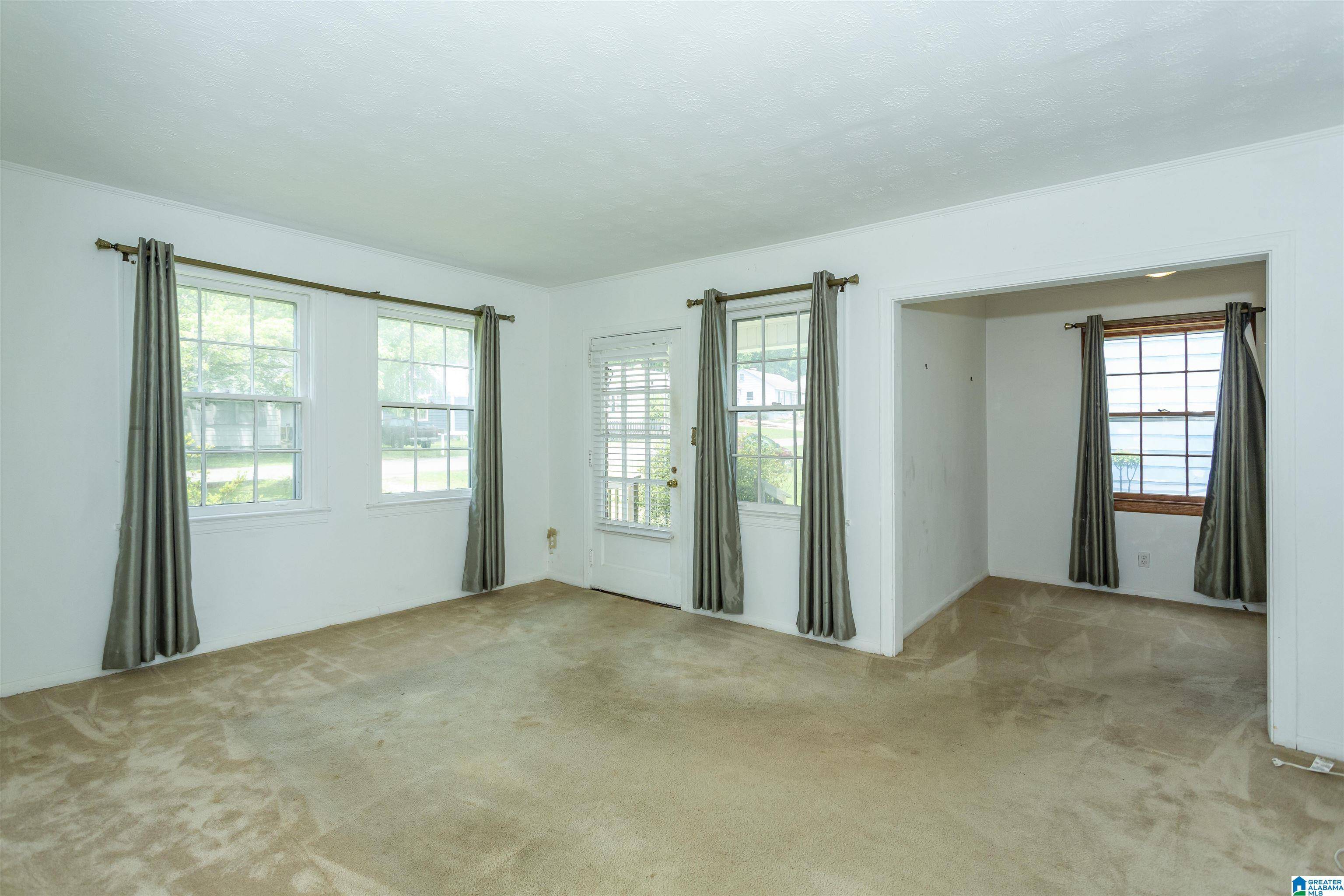 Talladega, AL 35160,115 ELIZABETH AVENUE