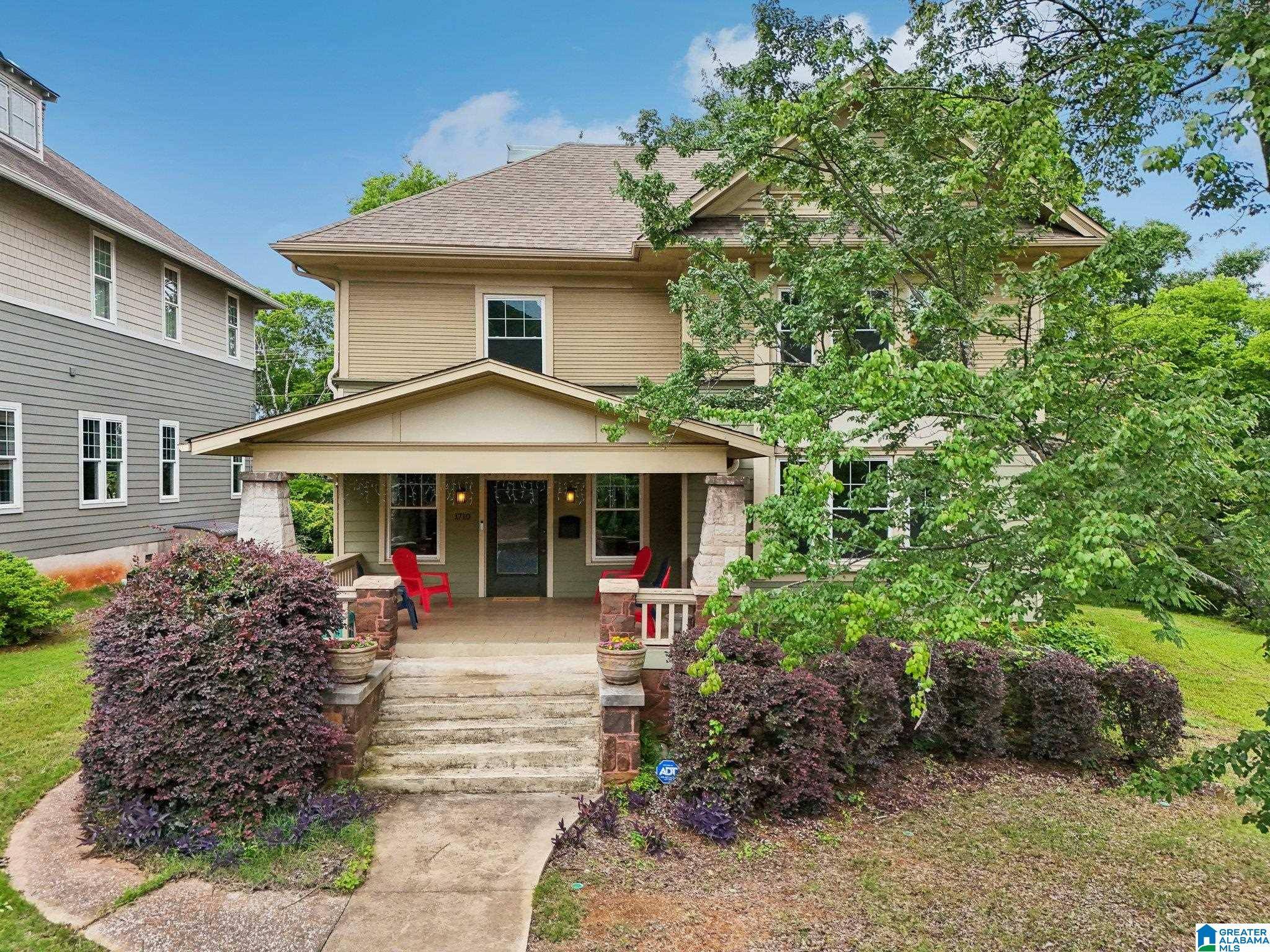 Birmingham, AL 35205,1710 CULLOM STREET S