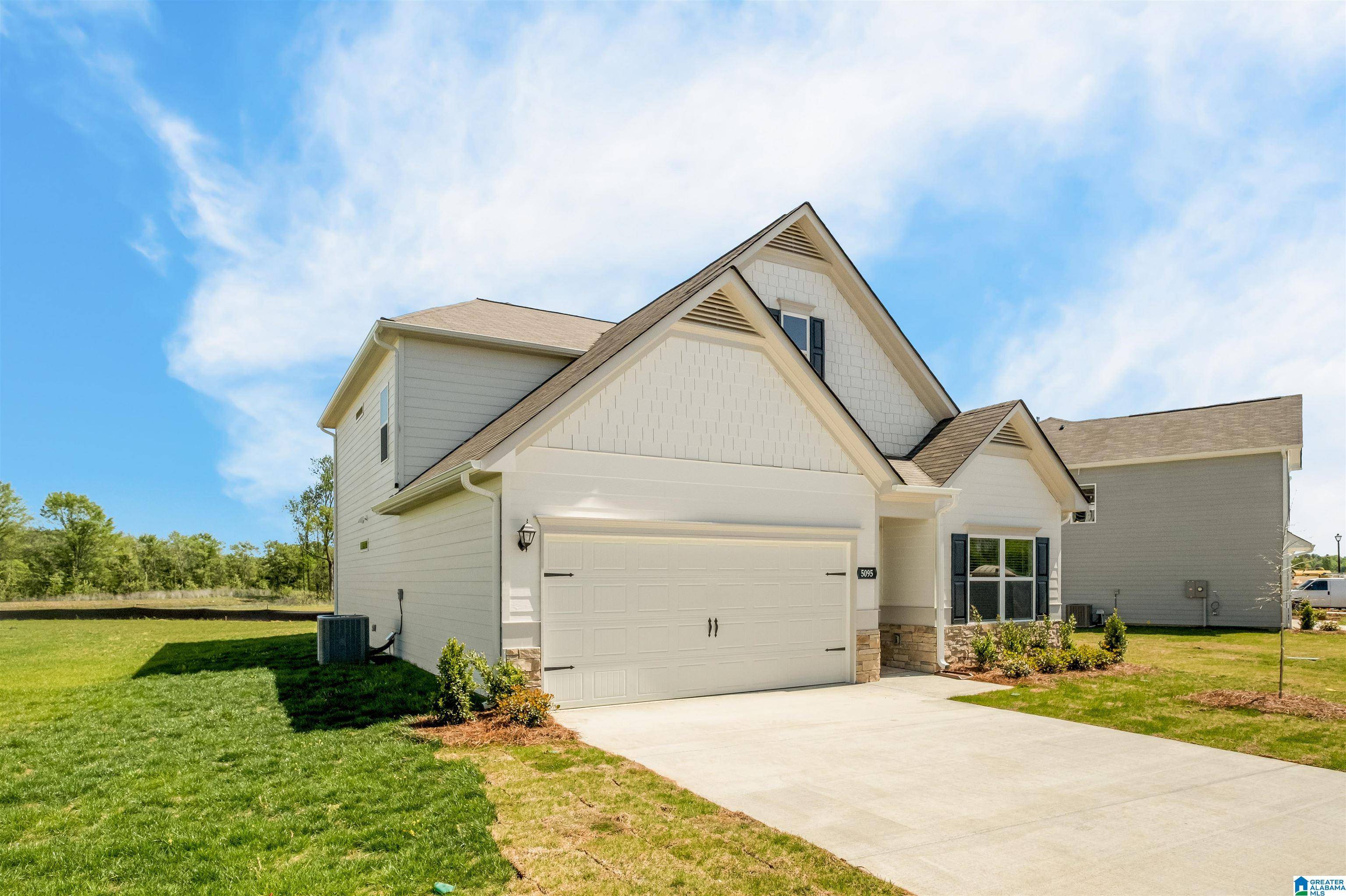 Columbiana, AL 35051,628 PINE VALLEY TRAIL