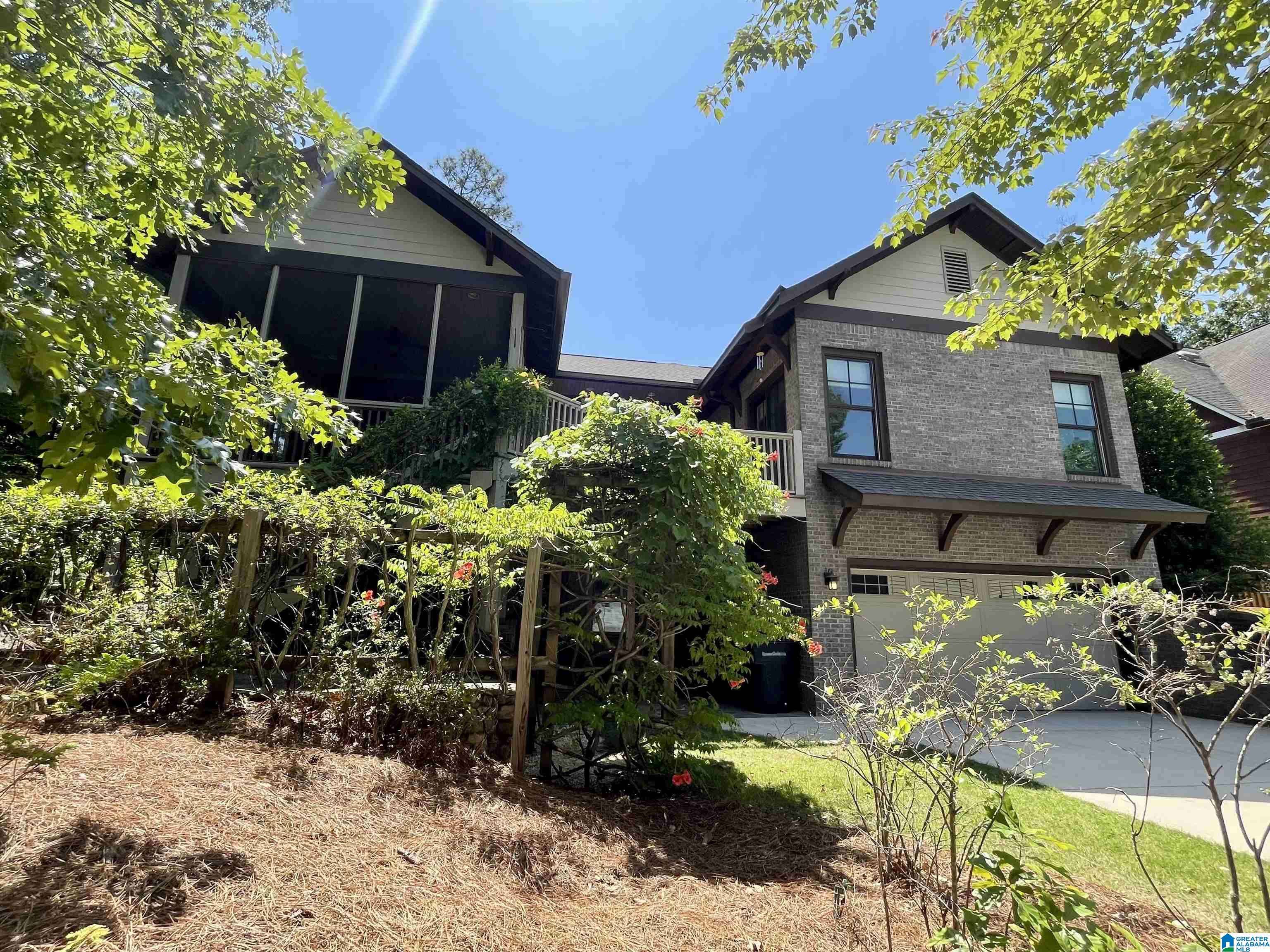 Birmingham, AL 35242,105 PERRY PLACE