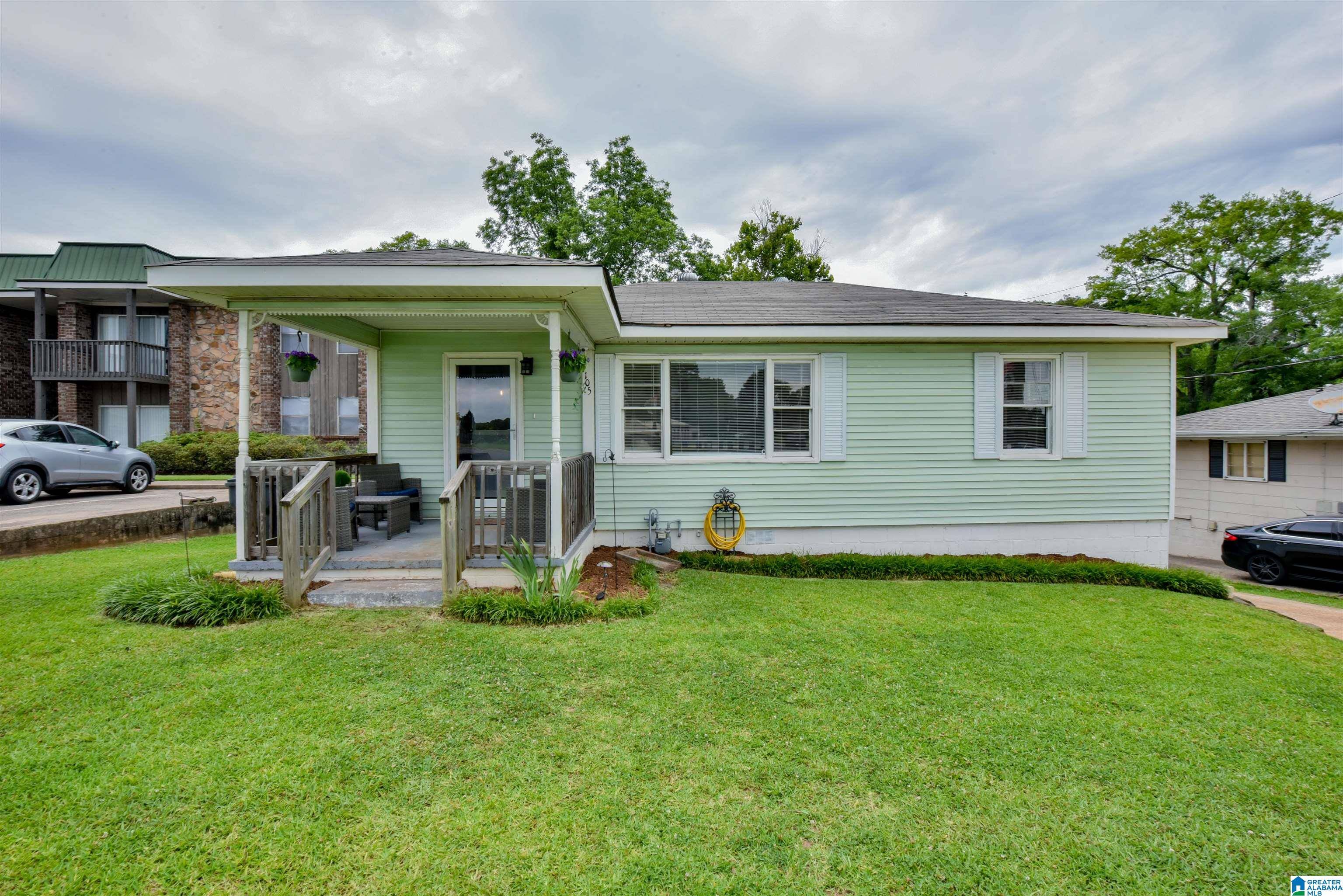Hueytown, AL 35023,105 FOREST ROAD
