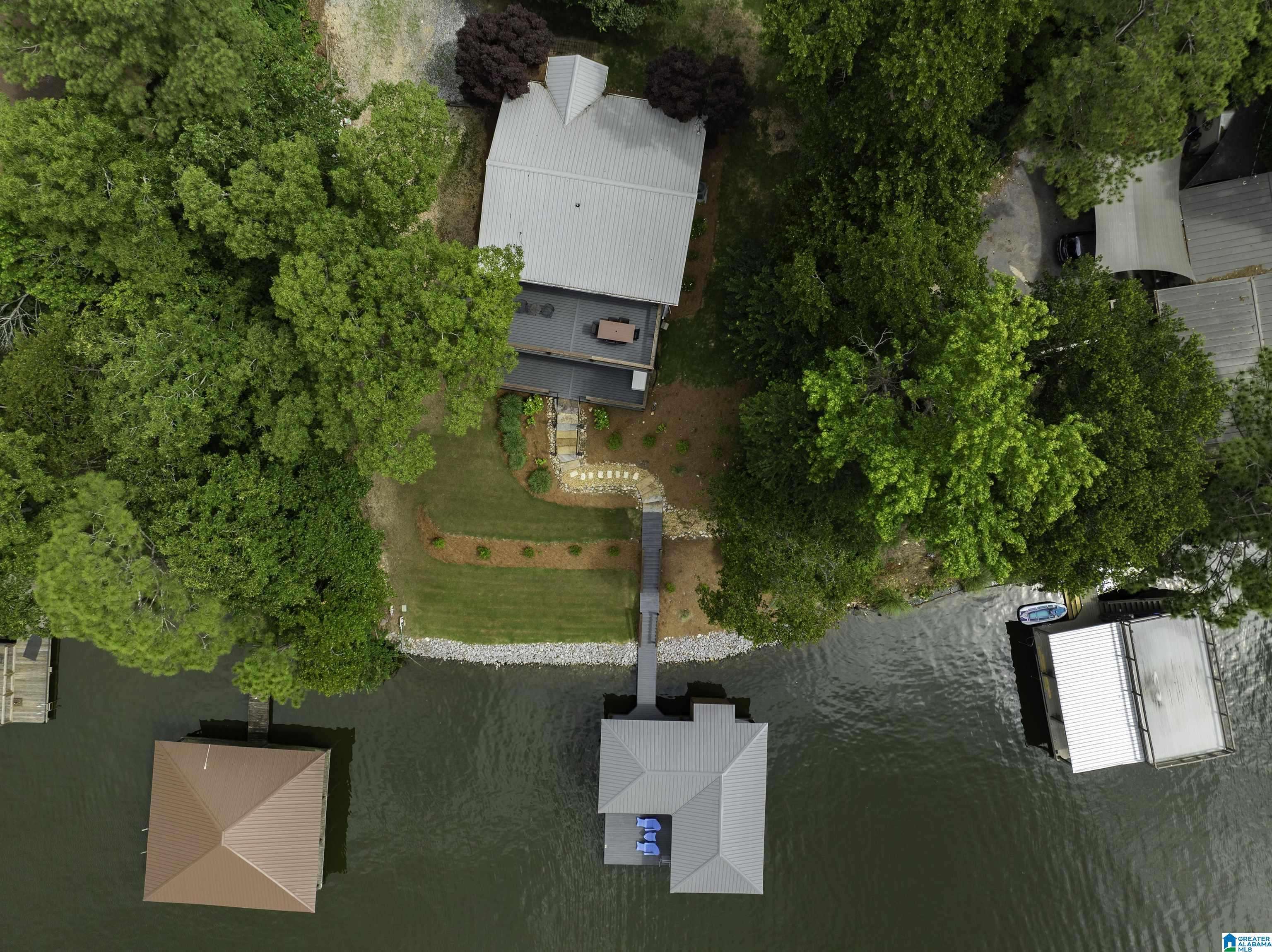 Talladega, AL 35160,917 N LAKESHORE DRIVE