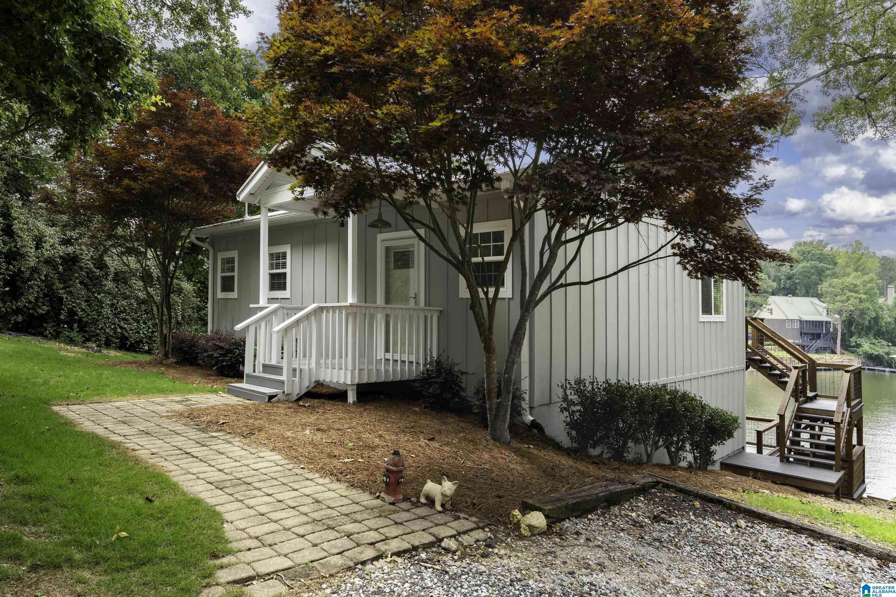 Talladega, AL 35160,917 N LAKESHORE DRIVE