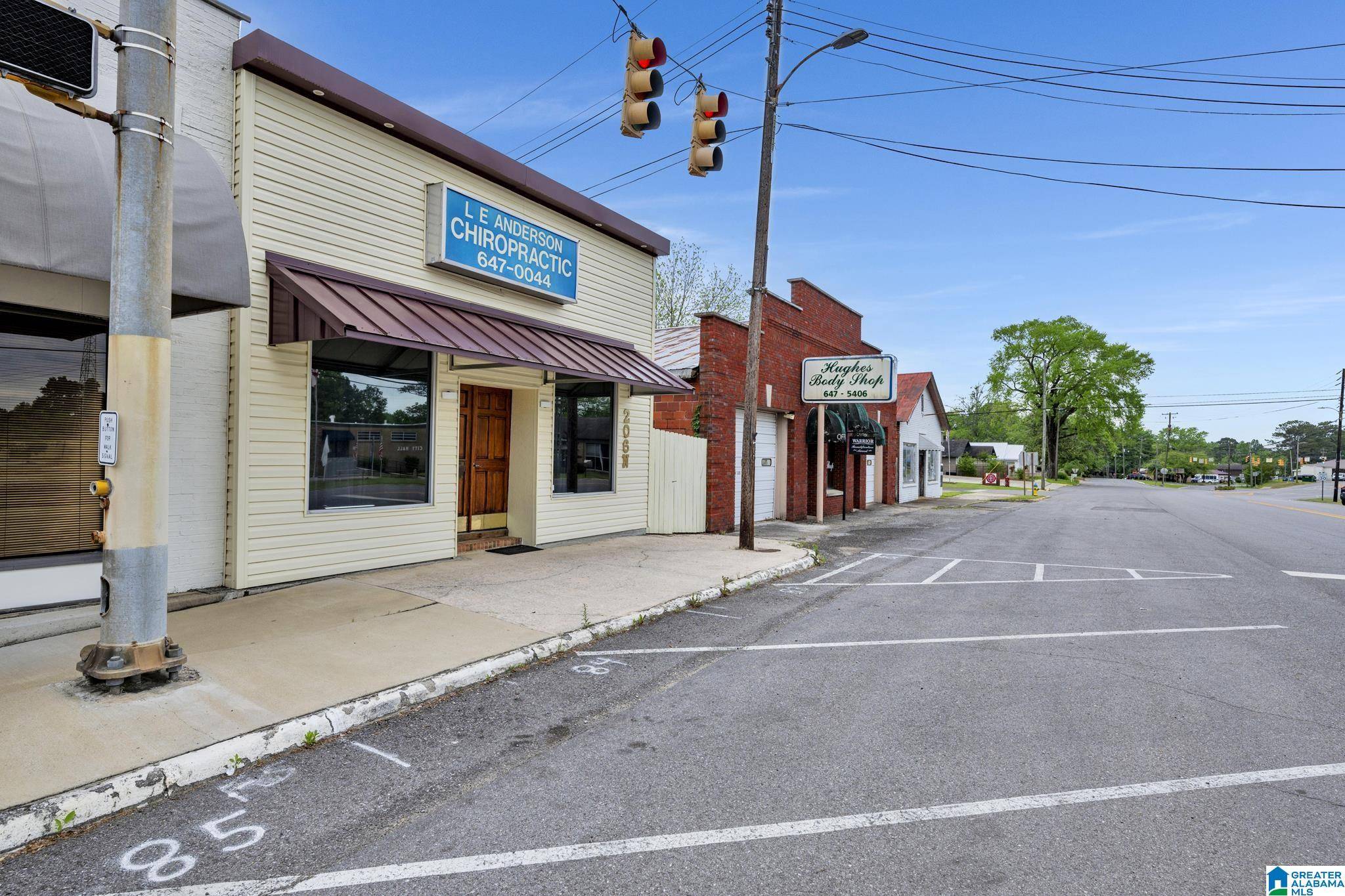 Warrior, AL 35180,206 MAIN STREET N