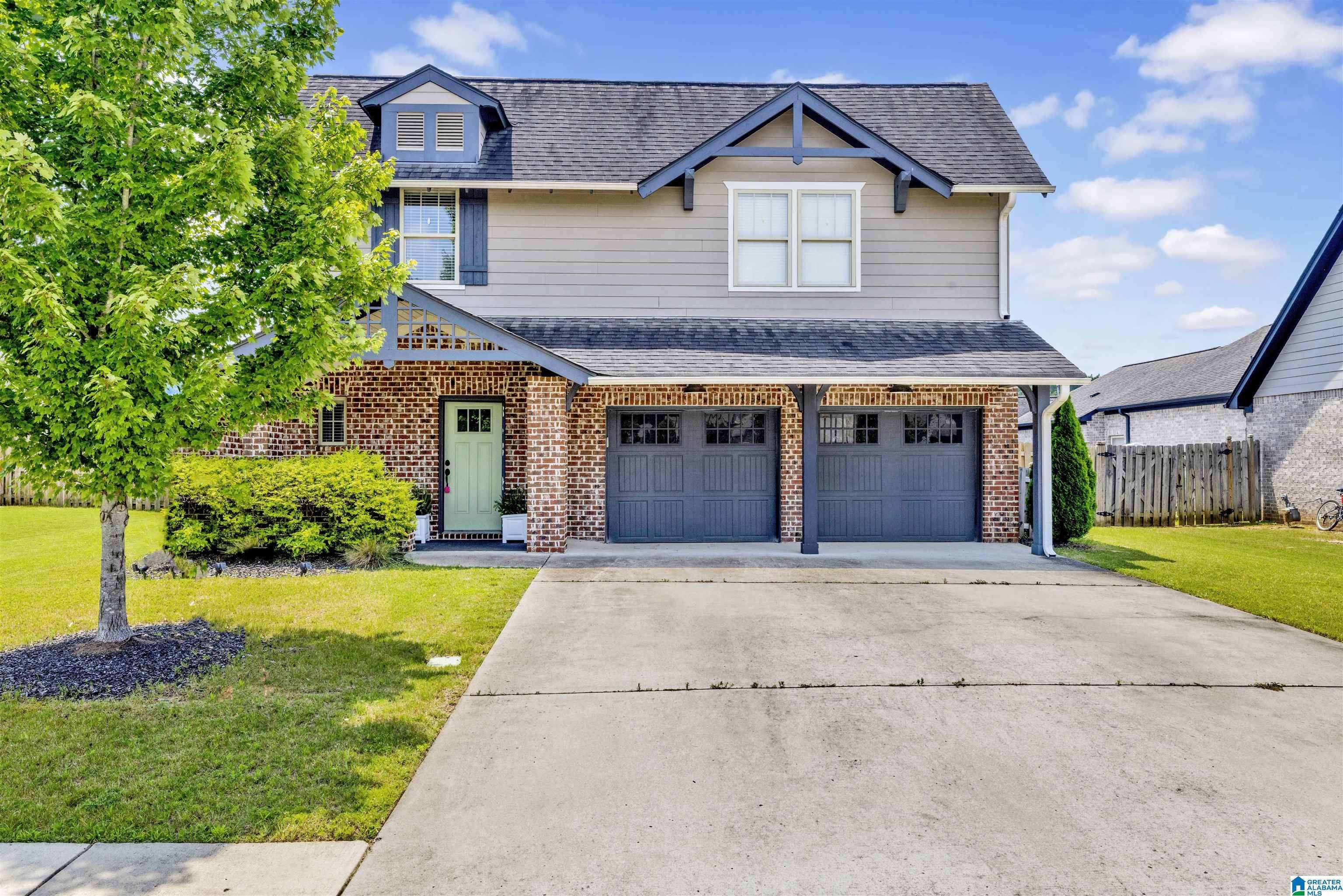 Trussville, AL 35173,8045 CALDWELL DRIVE