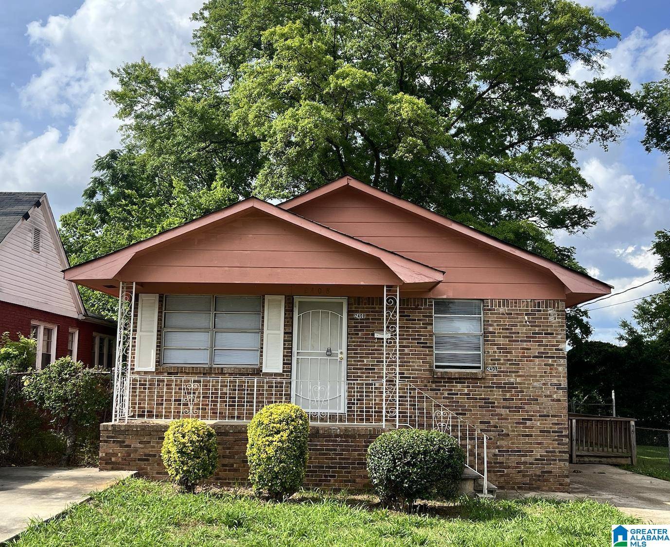 Birmingham, AL 35211,2408 POWDERLY AVENUE SW