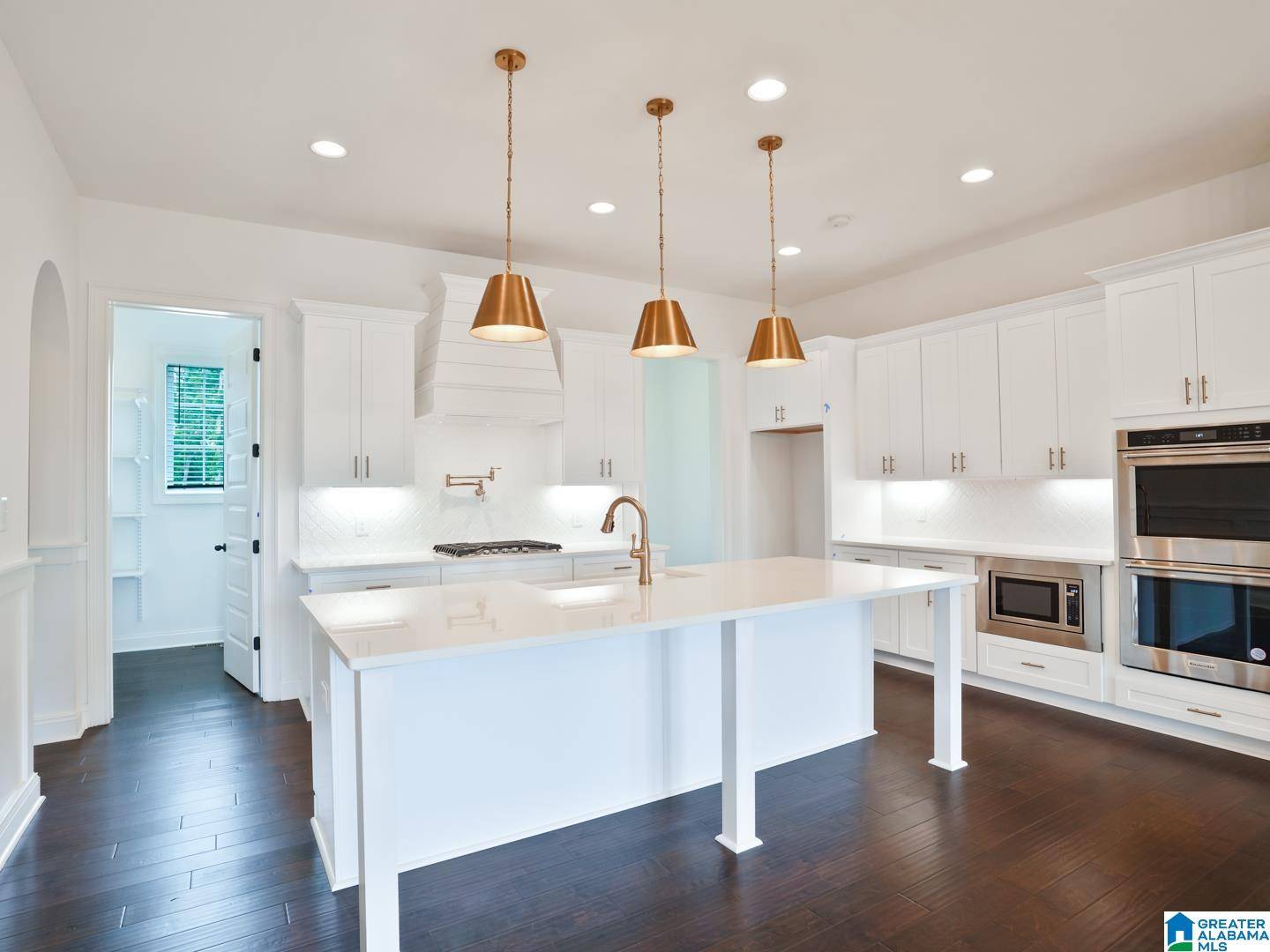 Vestavia Hills, AL 35242,1143 E CLUB RIDGE DRIVE