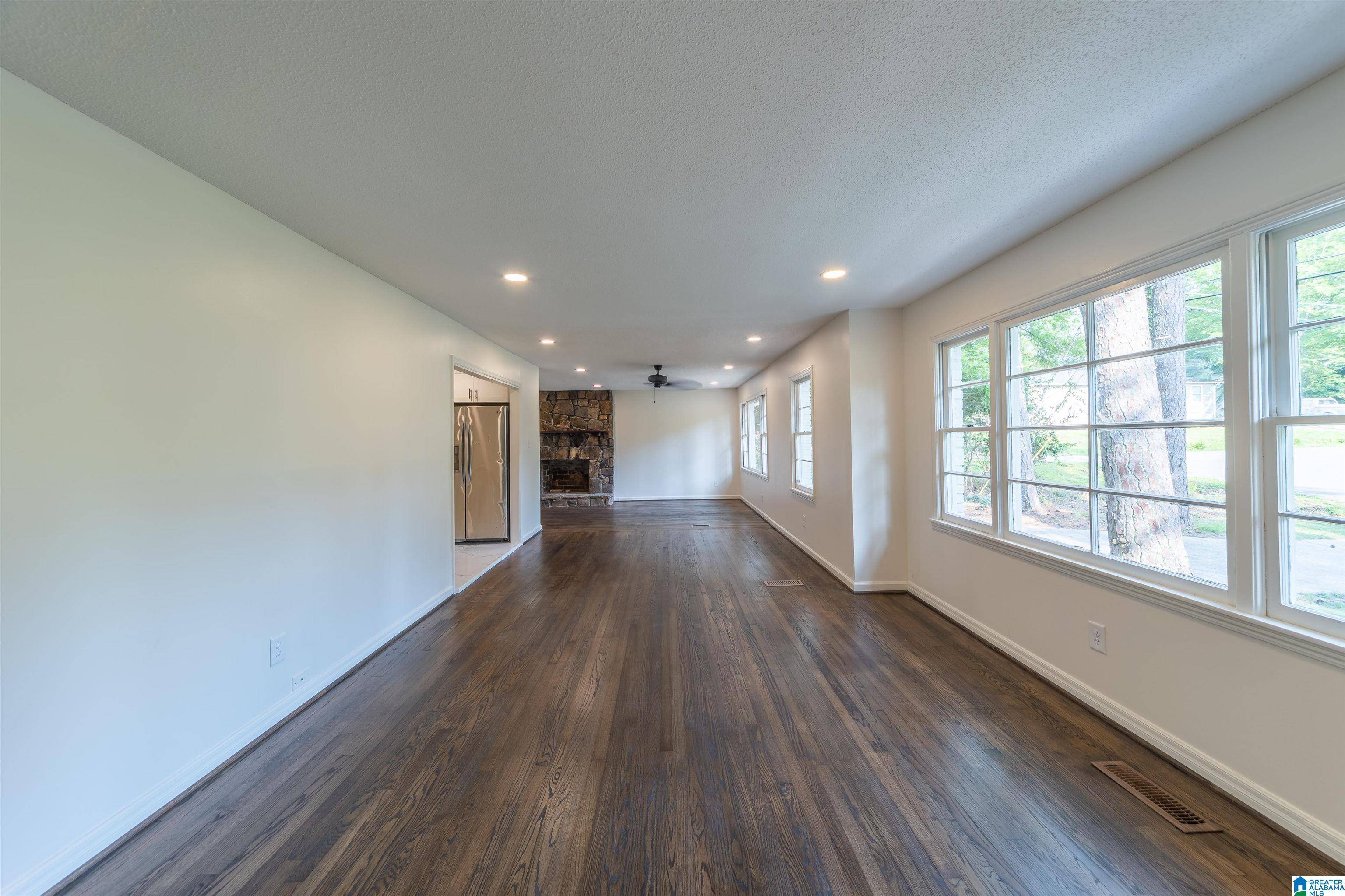 Center Point, AL 35215,512 22ND TERRACE NE