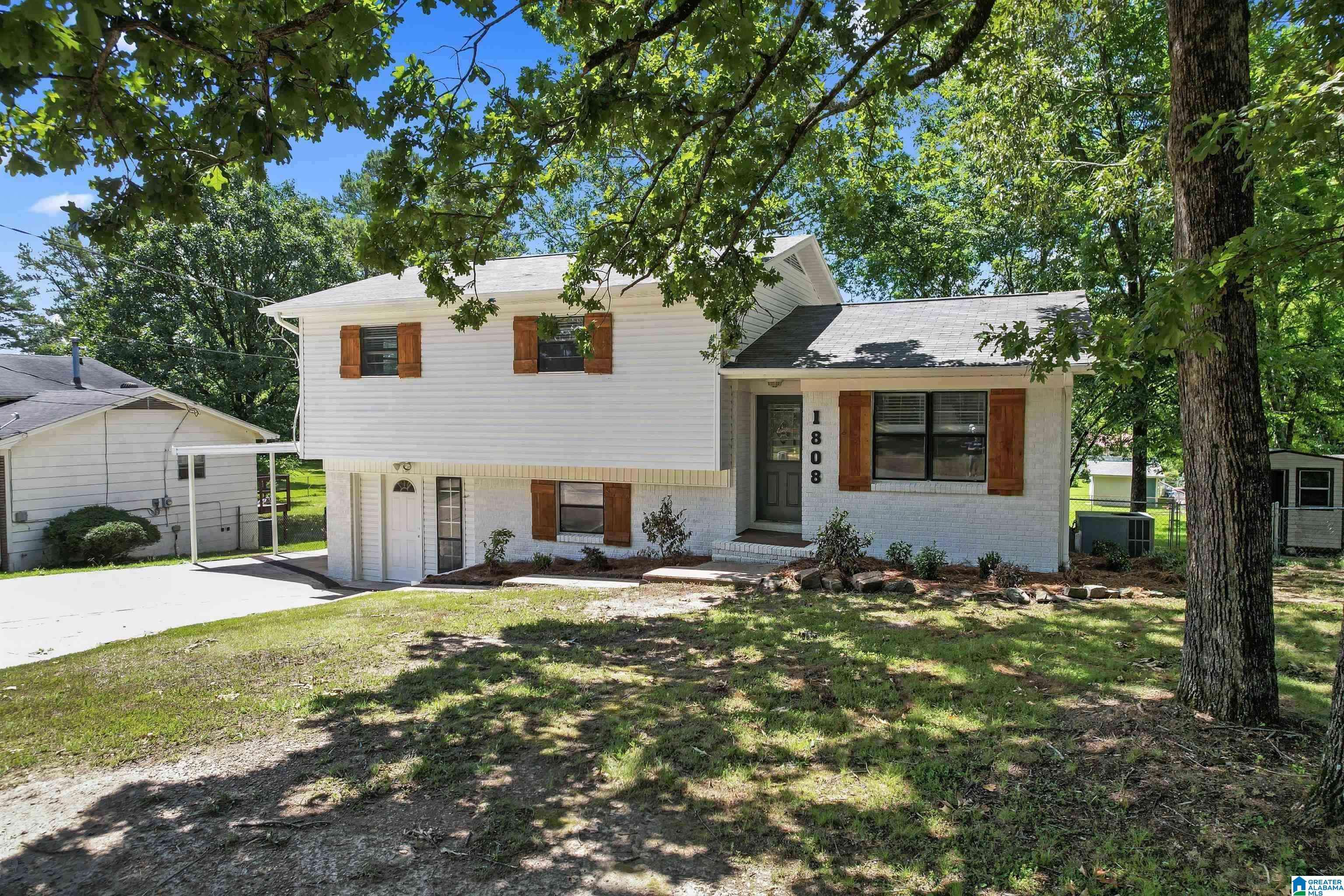 Fultondale, AL 35068,1808 DONAFRED ROAD