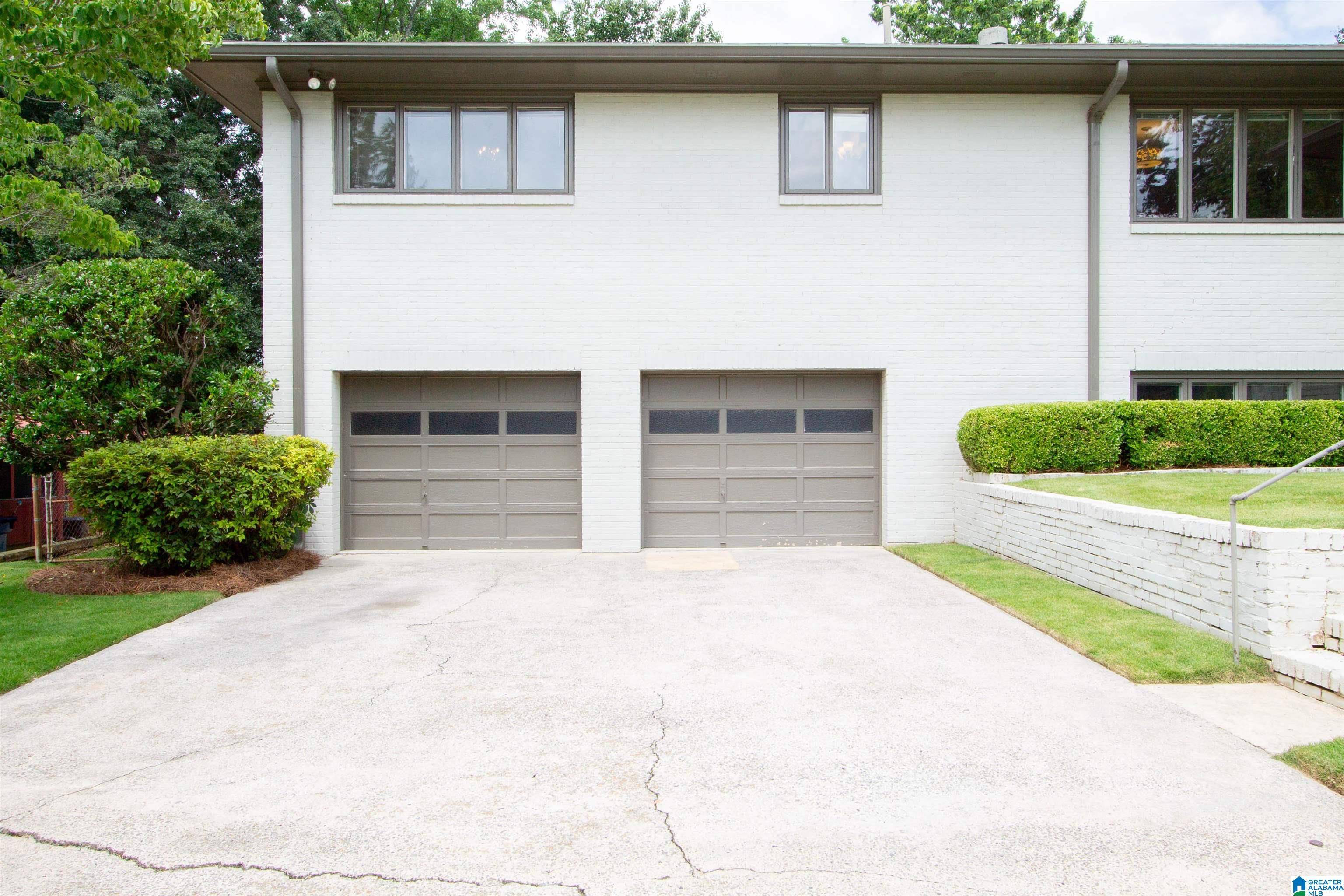 Homewood, AL 35209,534 HAMPTON DRIVE