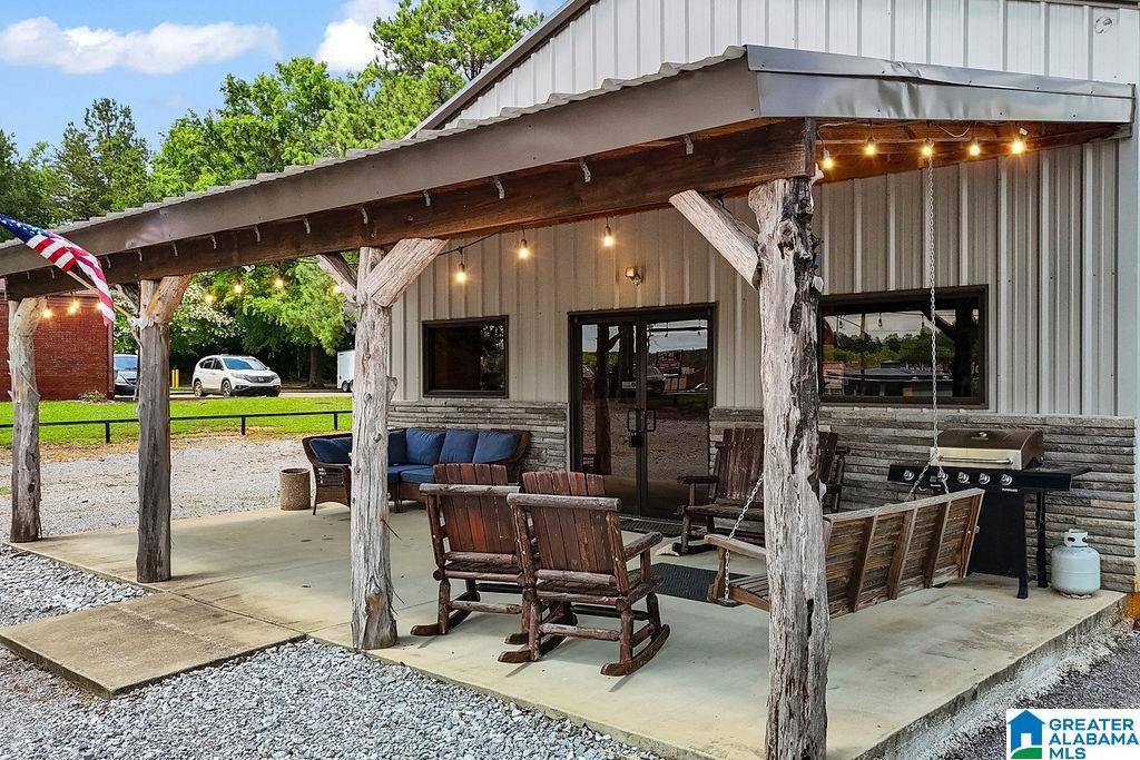 Columbiana, AL 35051,208 W COLLEGE STREET