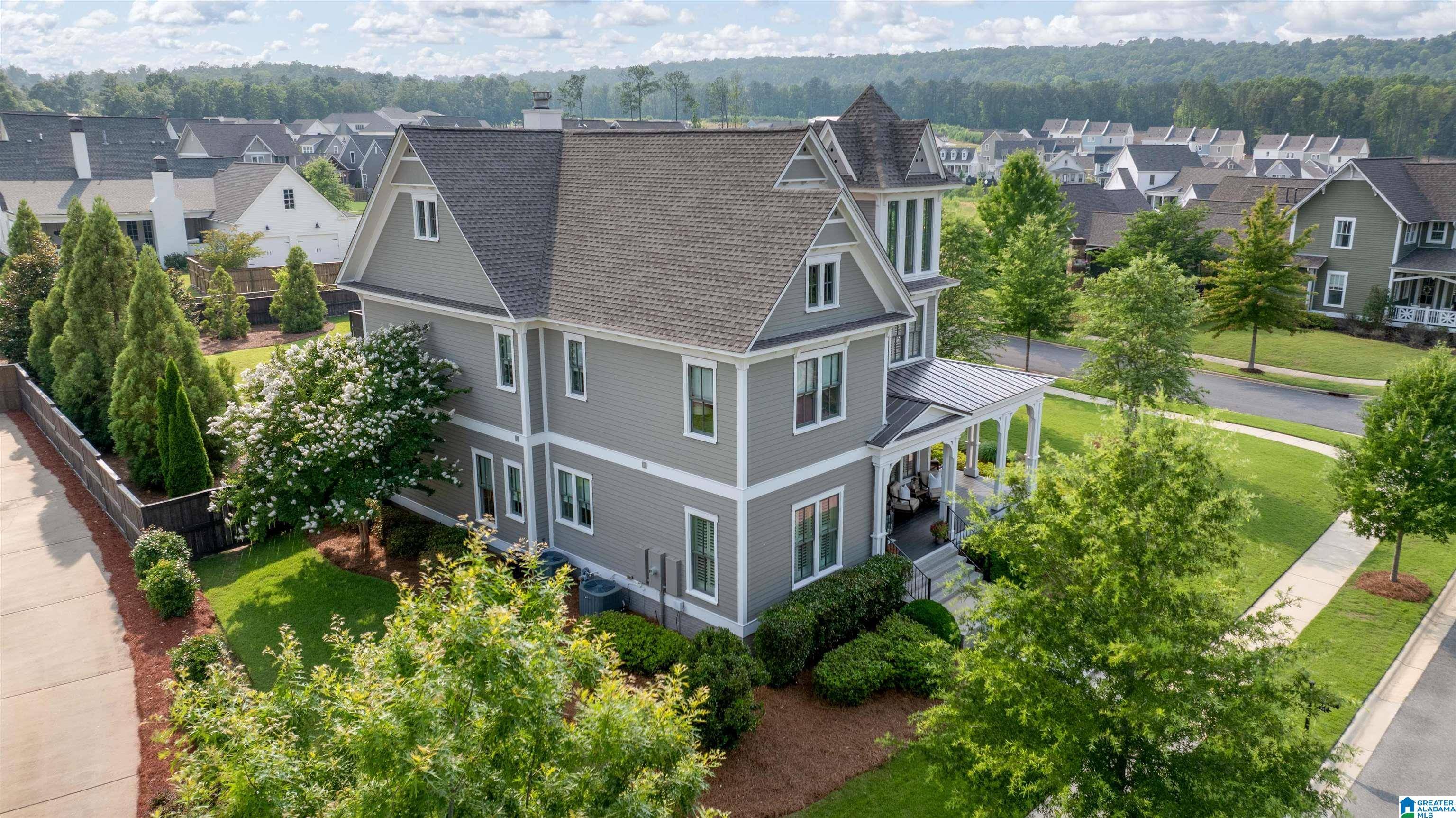 Hoover, AL 35226,427 RENAISSANCE DRIVE
