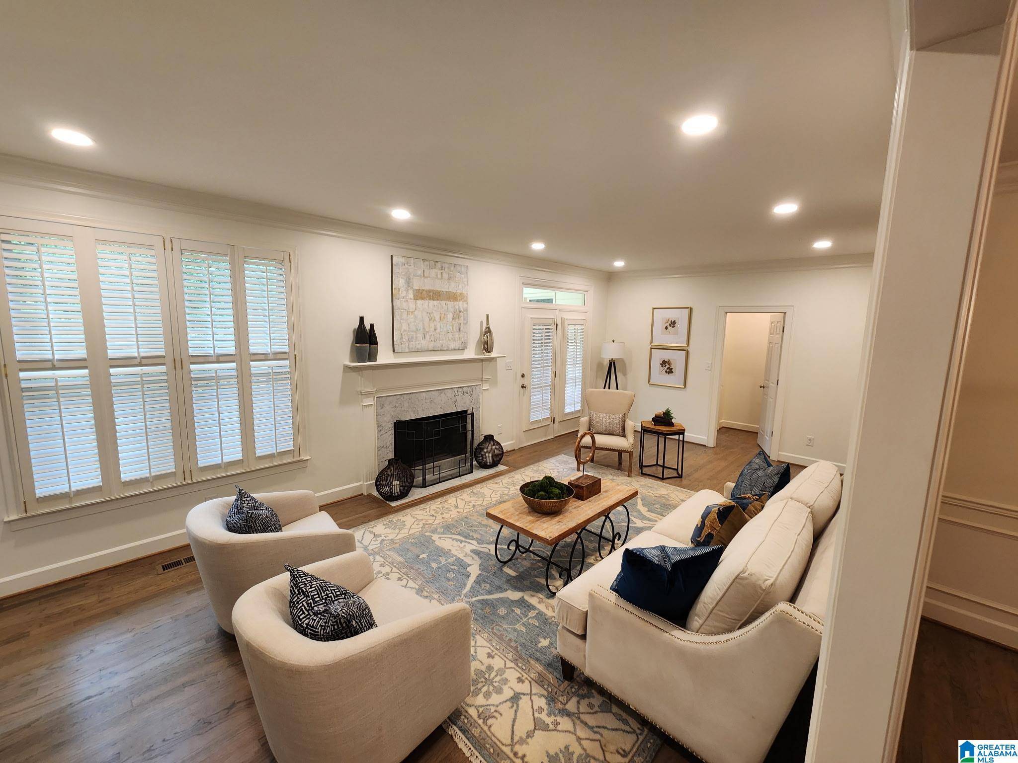 Hoover, AL 35244,21 THE OAKS CIRCLE