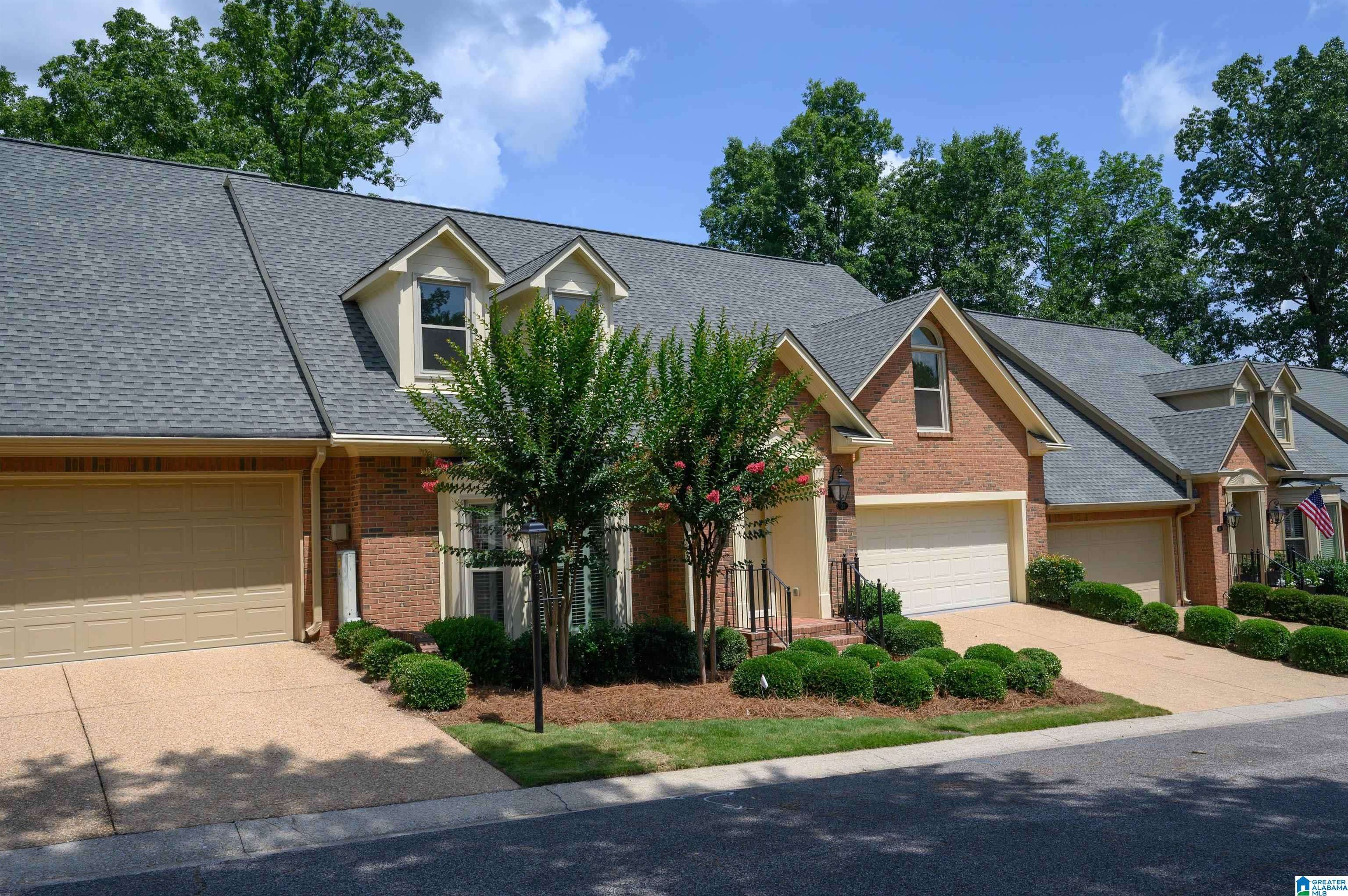 Hoover, AL 35244,21 THE OAKS CIRCLE