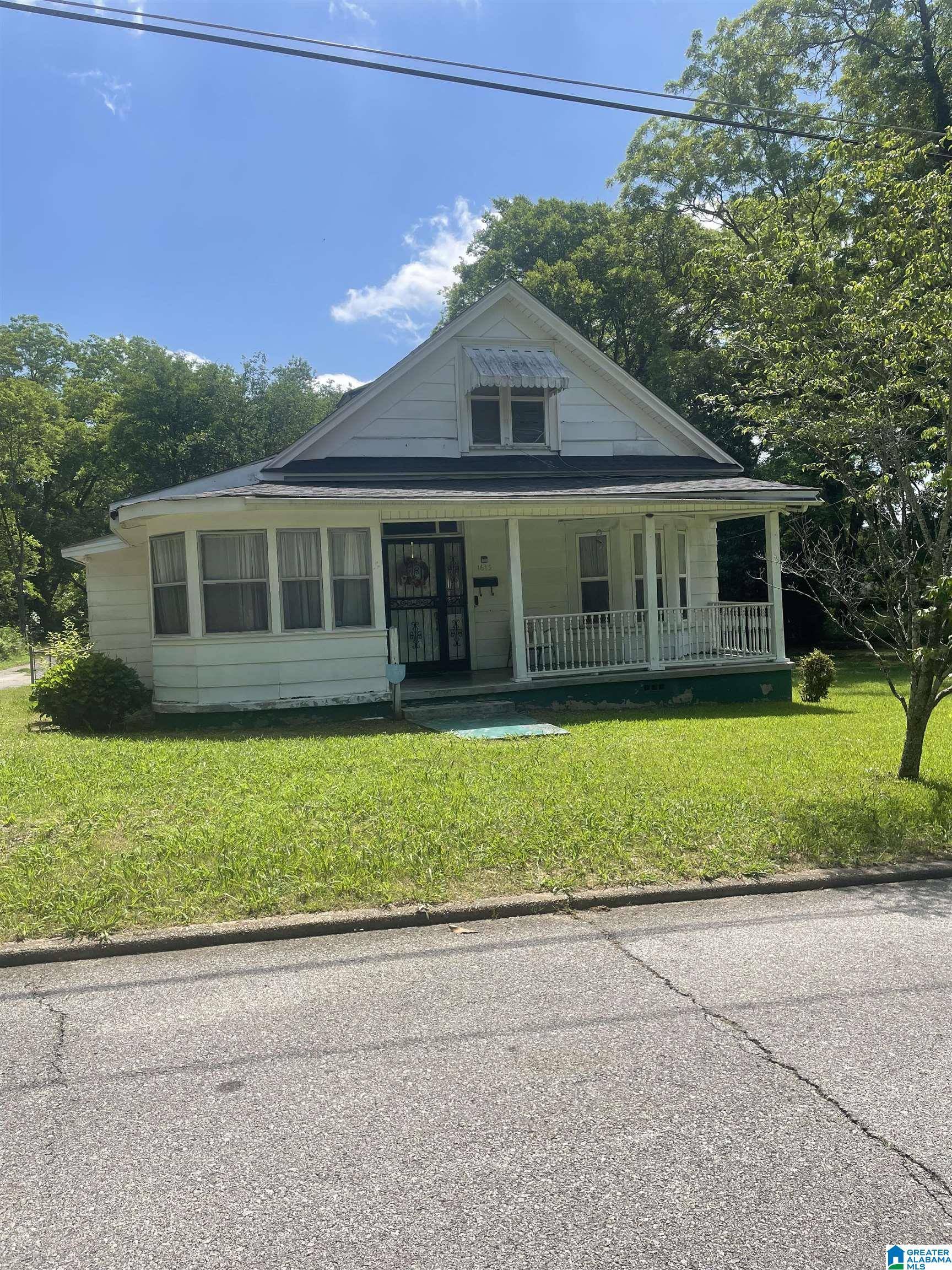 Anniston, AL 36201,1615 STEPHENS AVENUE