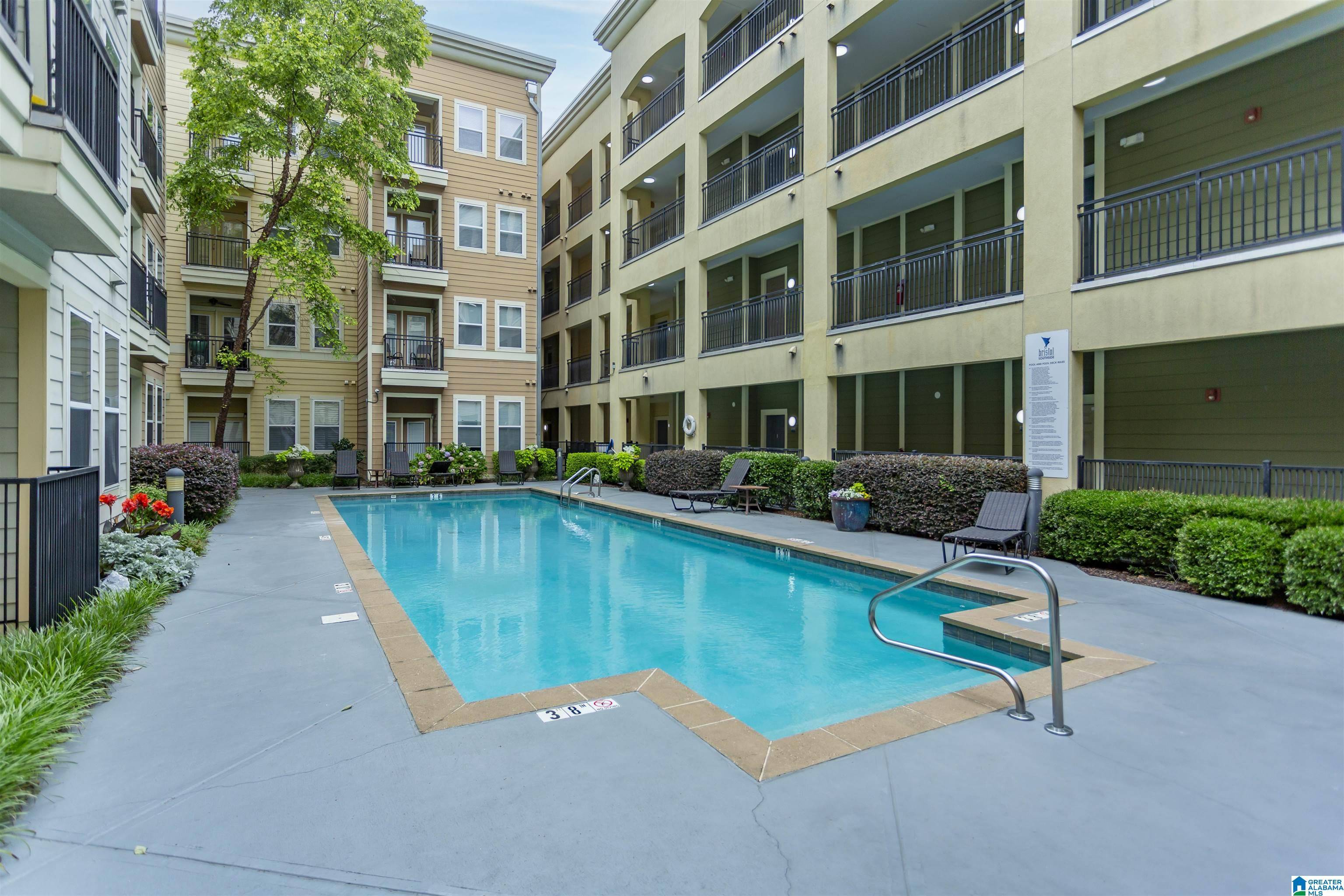 Birmingham, AL 35233,401 20TH STREET S #322