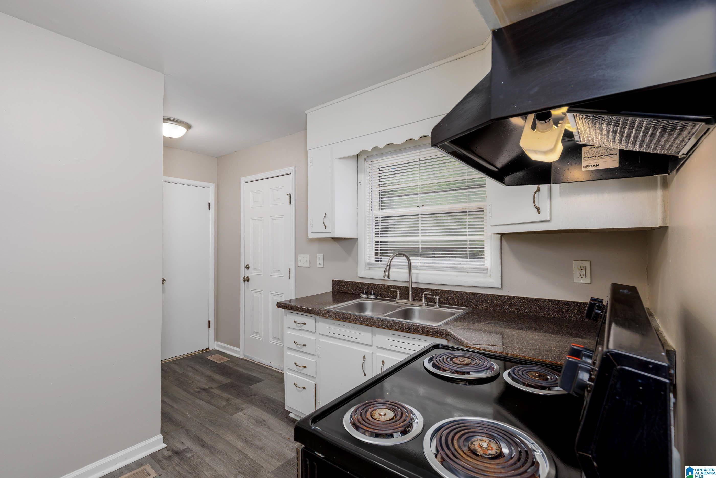 Center Point, AL 35215,313 13TH TERRACE NW