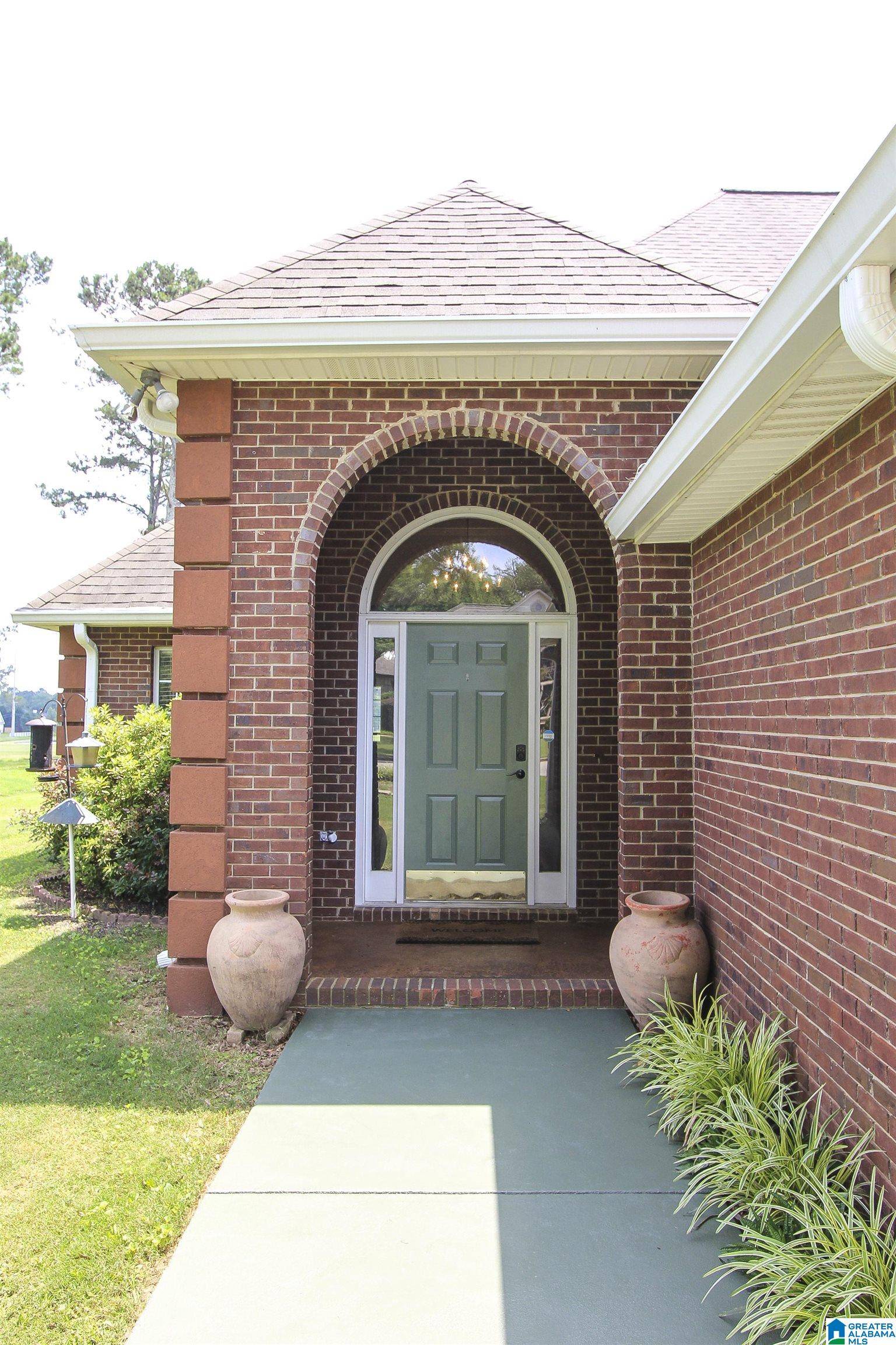 Anniston, AL 36207,55 PINE HILL DRIVE