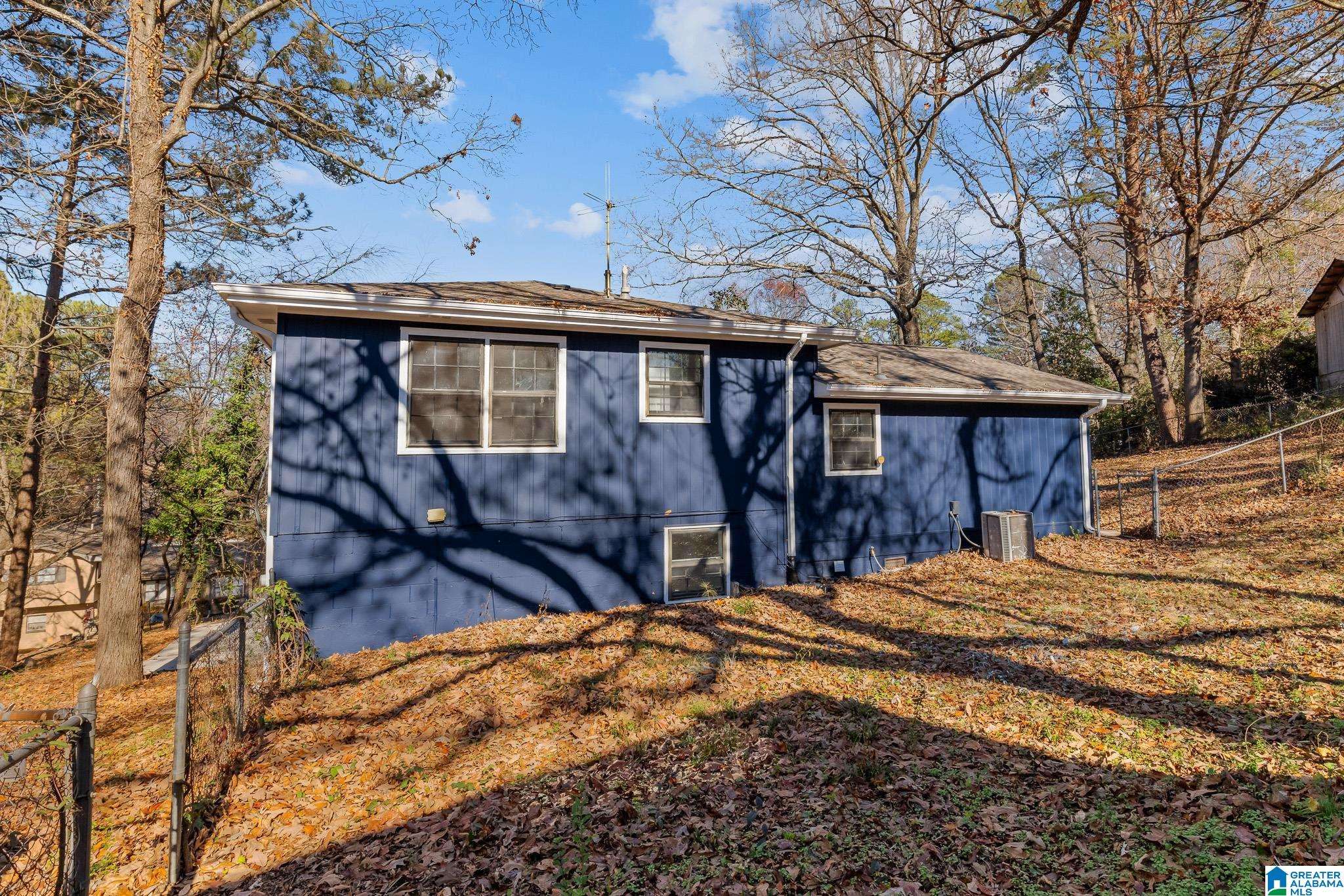 Center Point, AL 35215,401 15TH TERRACE NW