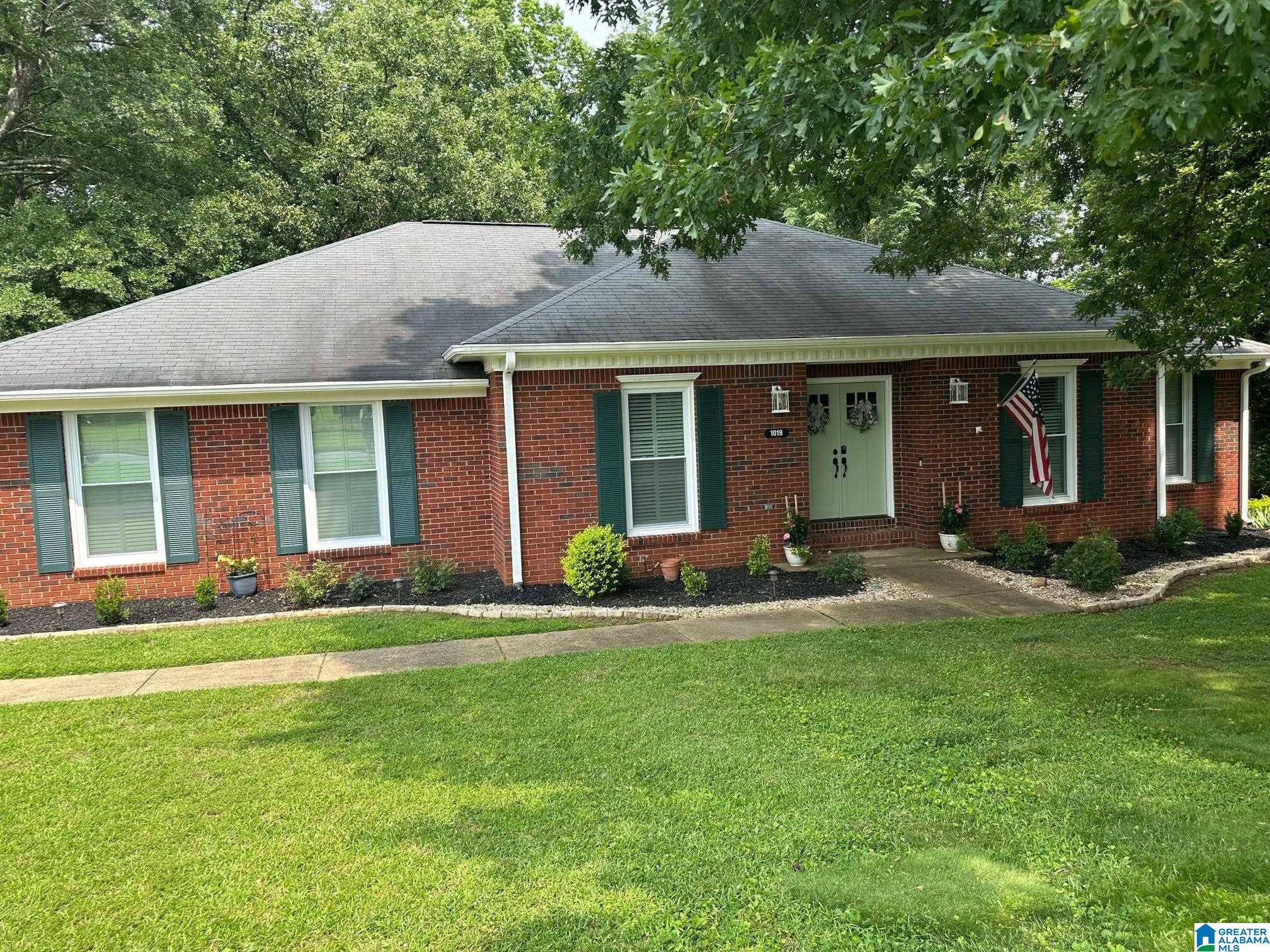 Tuscaloosa, AL 35404,1019 54TH AVENUE E