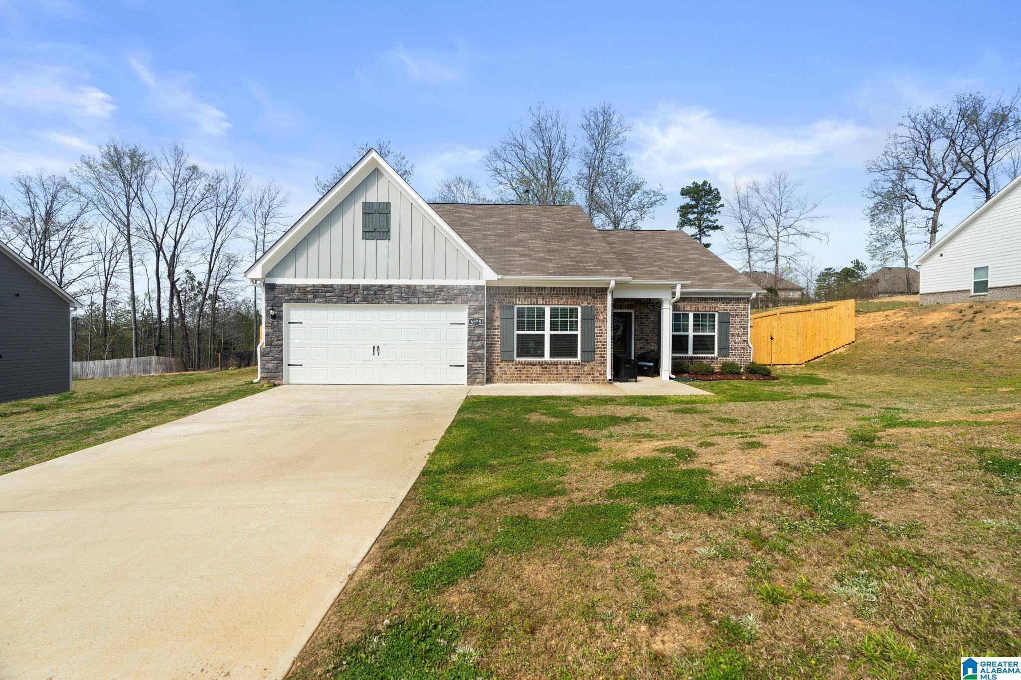 Pinson, AL 35126,6978 REBECCA LANE