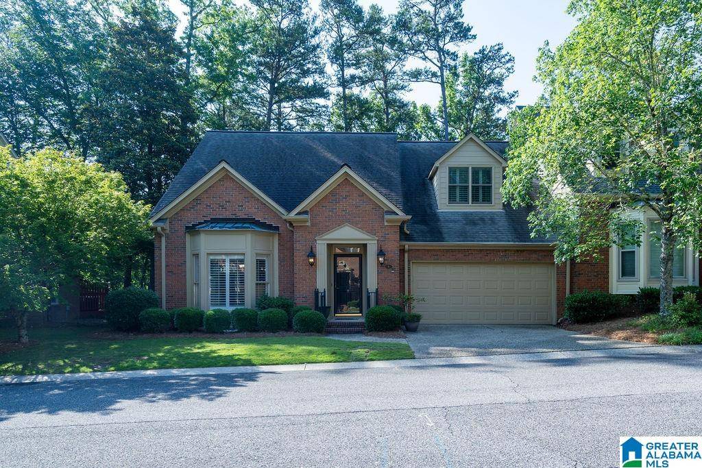Hoover, AL 35244,6 THE OAKS CIRCLE