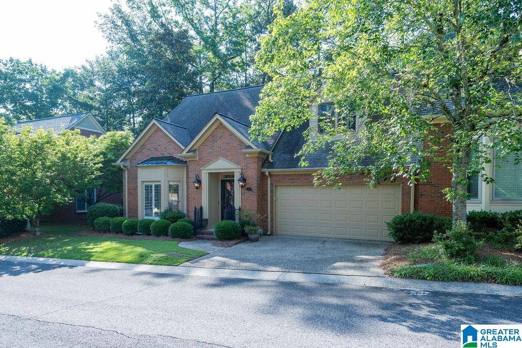 Hoover, AL 35244,6 THE OAKS CIRCLE