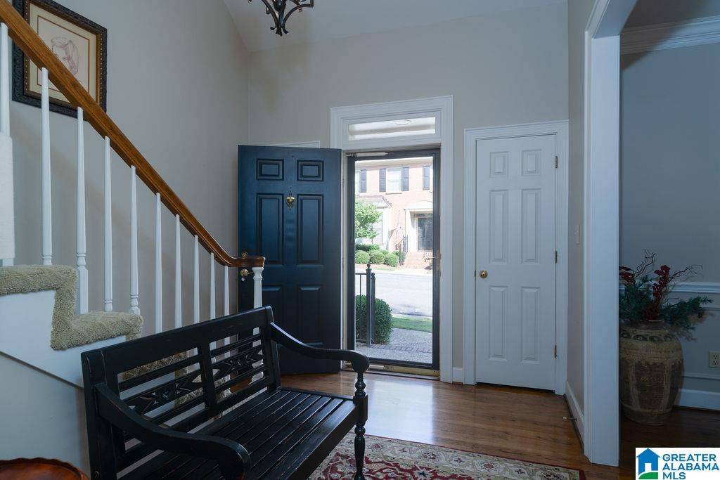 Hoover, AL 35244,6 THE OAKS CIRCLE