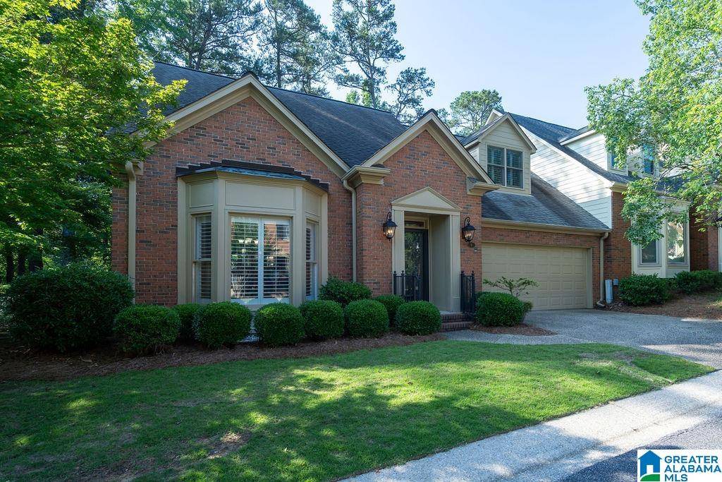 Hoover, AL 35244,6 THE OAKS CIRCLE